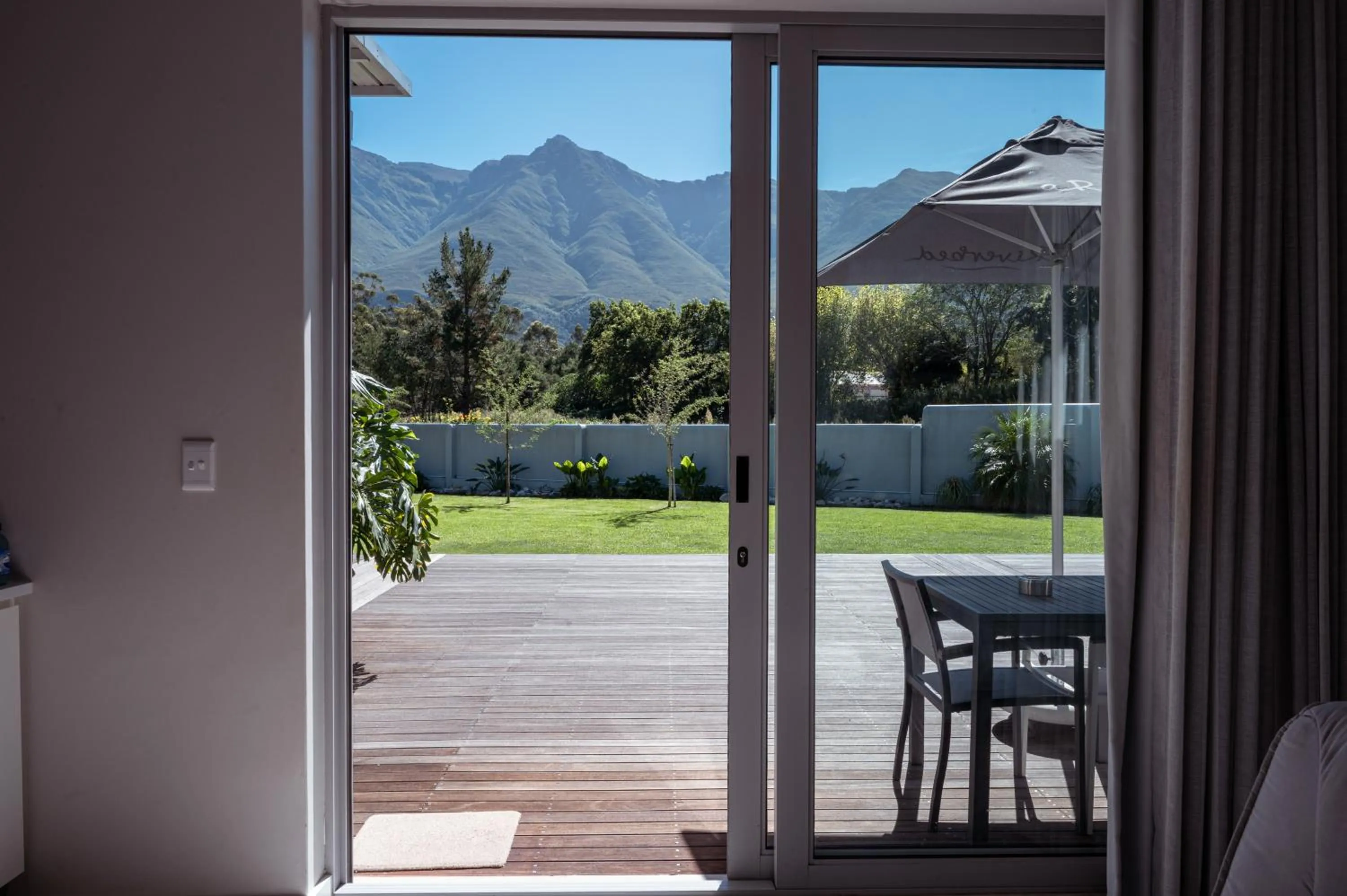 Mountain view in A Riverbed Guesthouse