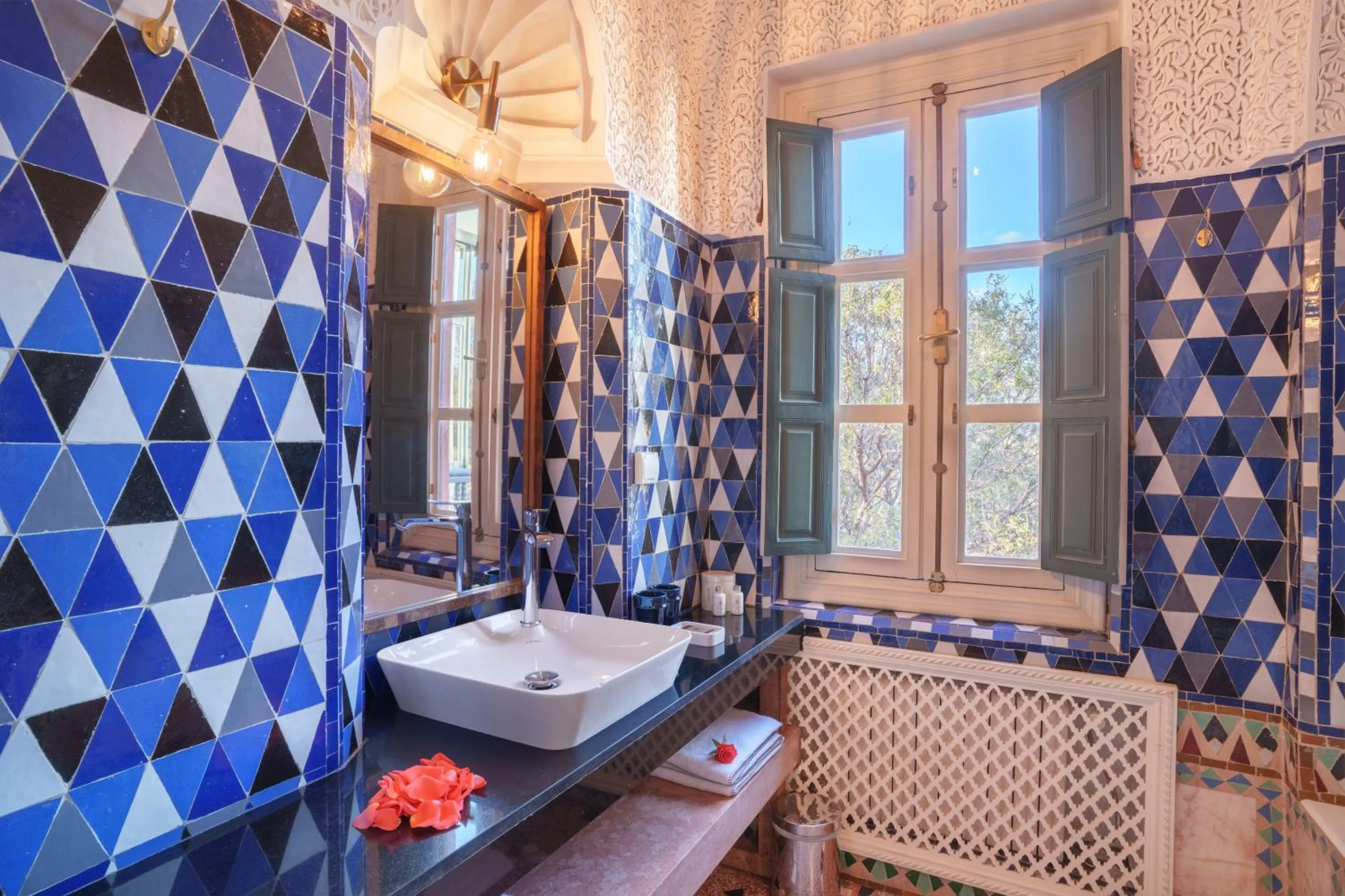 Bathroom in Dar Rhizlane, Palais Table d'hôtes & SPA