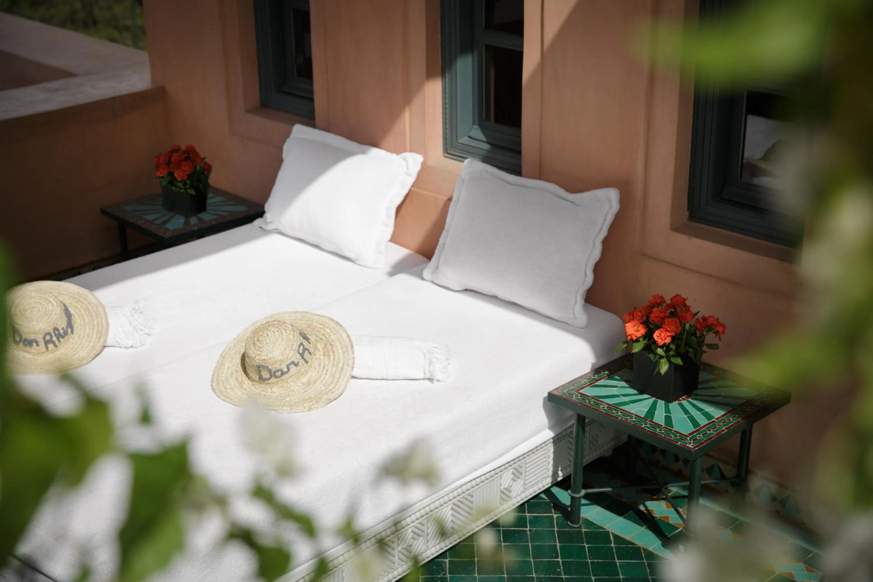 Patio, Bed in Dar Rhizlane, Palais Table d'hôtes & SPA