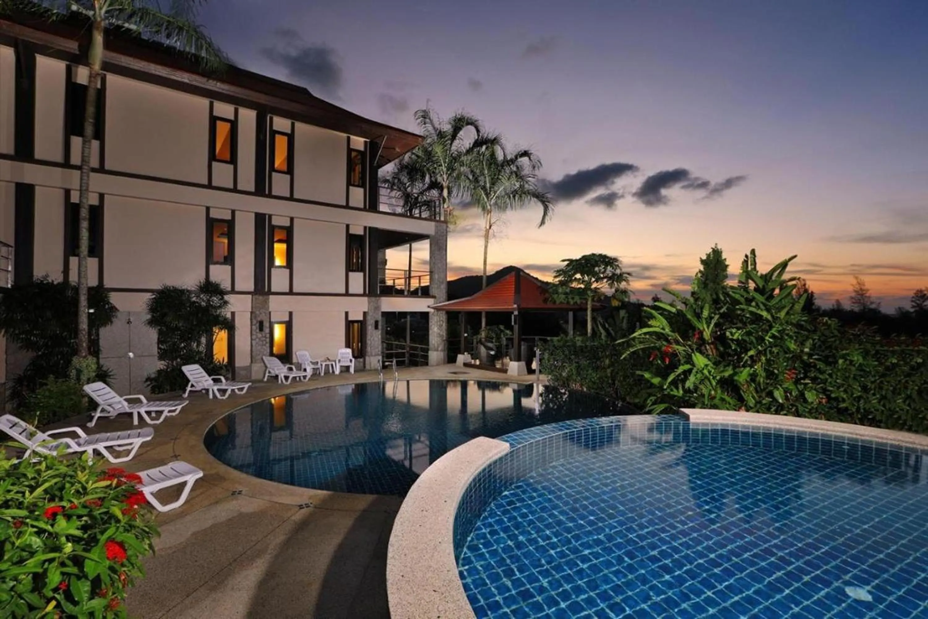 Property building in Kamala Villa Hill