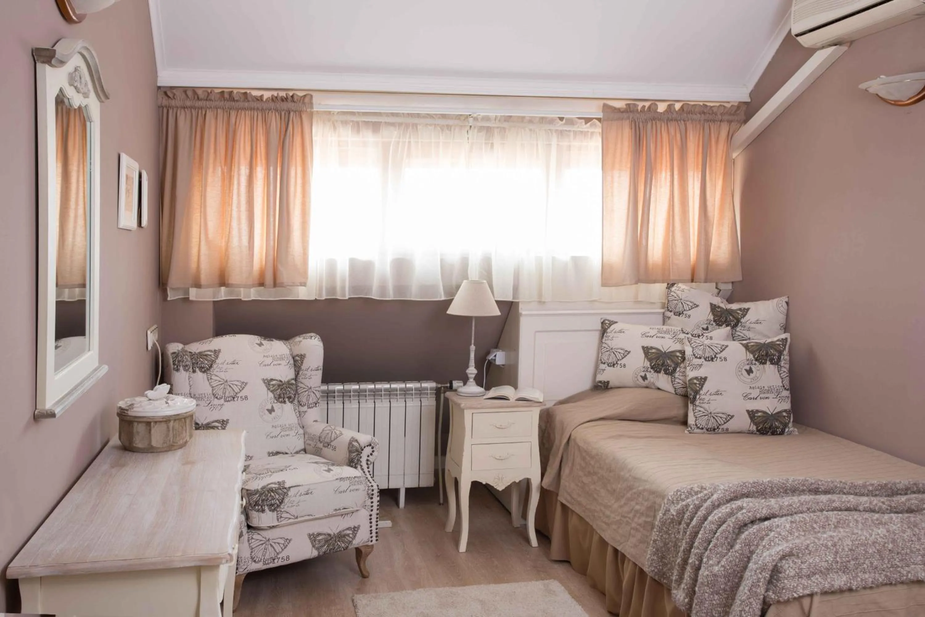 Bed in Family hotel The Castle