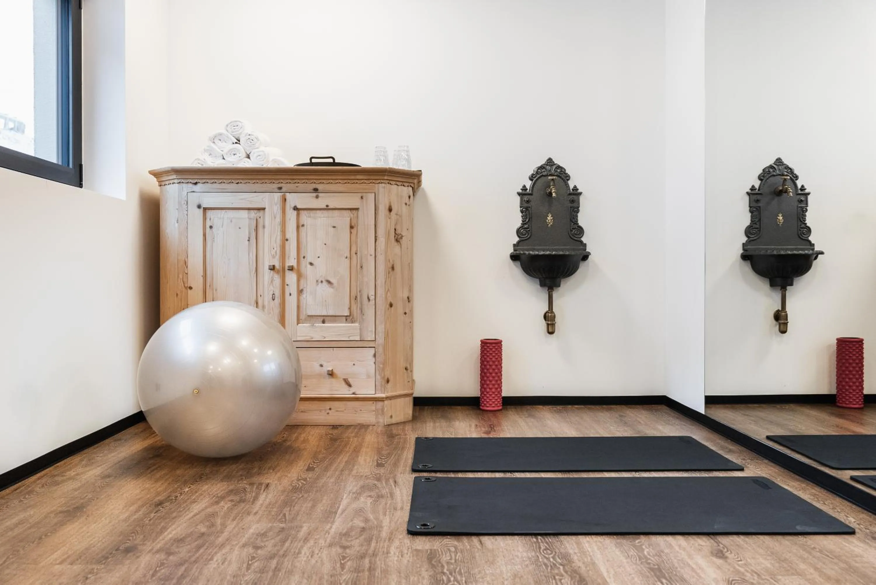 Fitness centre/facilities in La Cort My Dollhouse - Adults Only