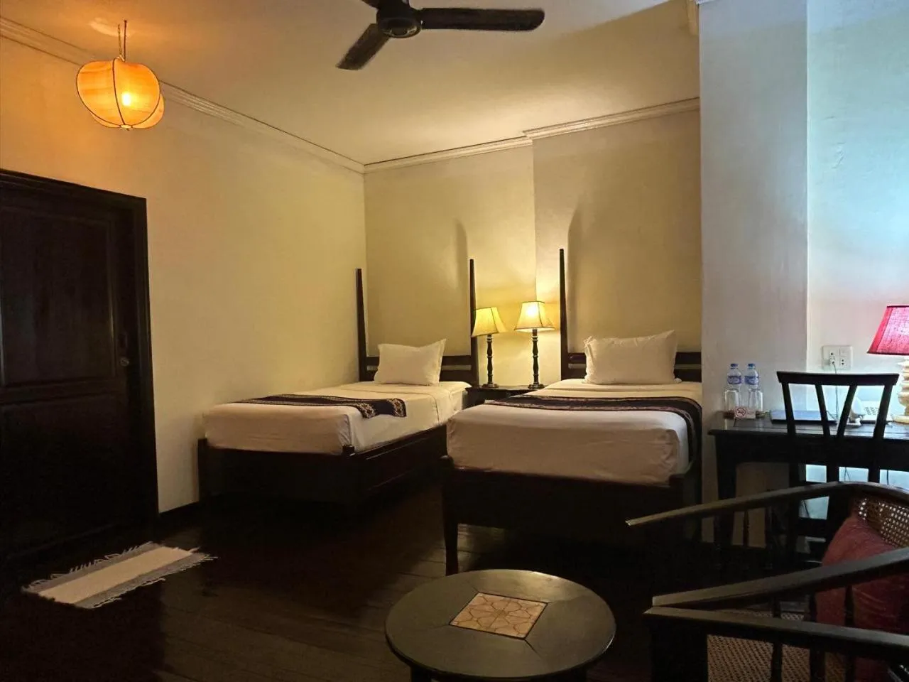 Bed in Hotel Khamvongsa