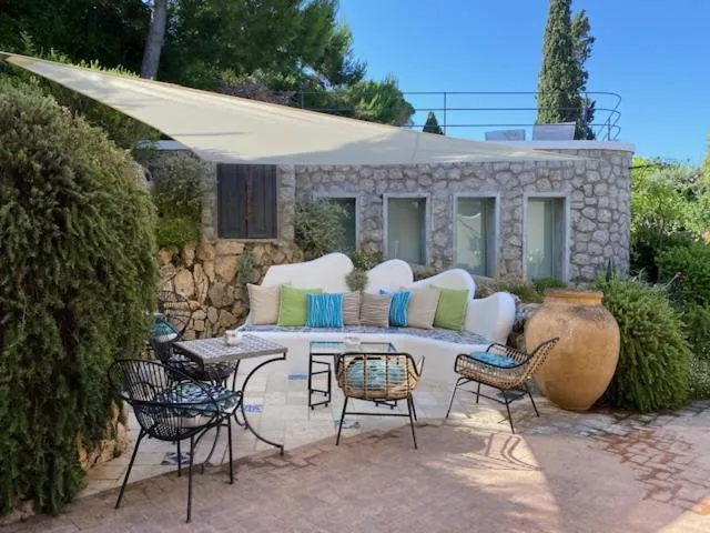 Facade/entrance in Hotel Orsa Maggiore