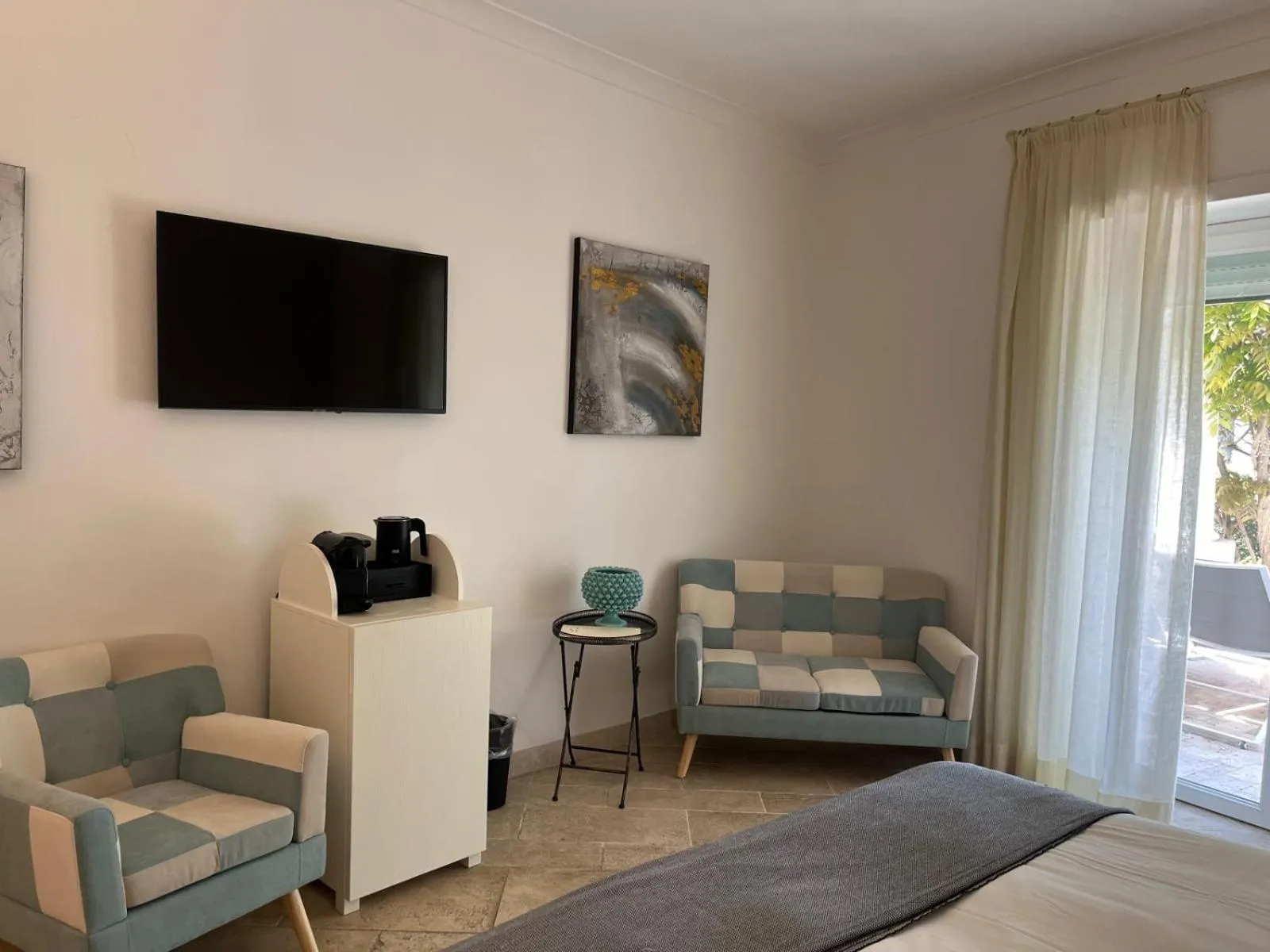 Photo of the whole room, Bed in Hotel Orsa Maggiore