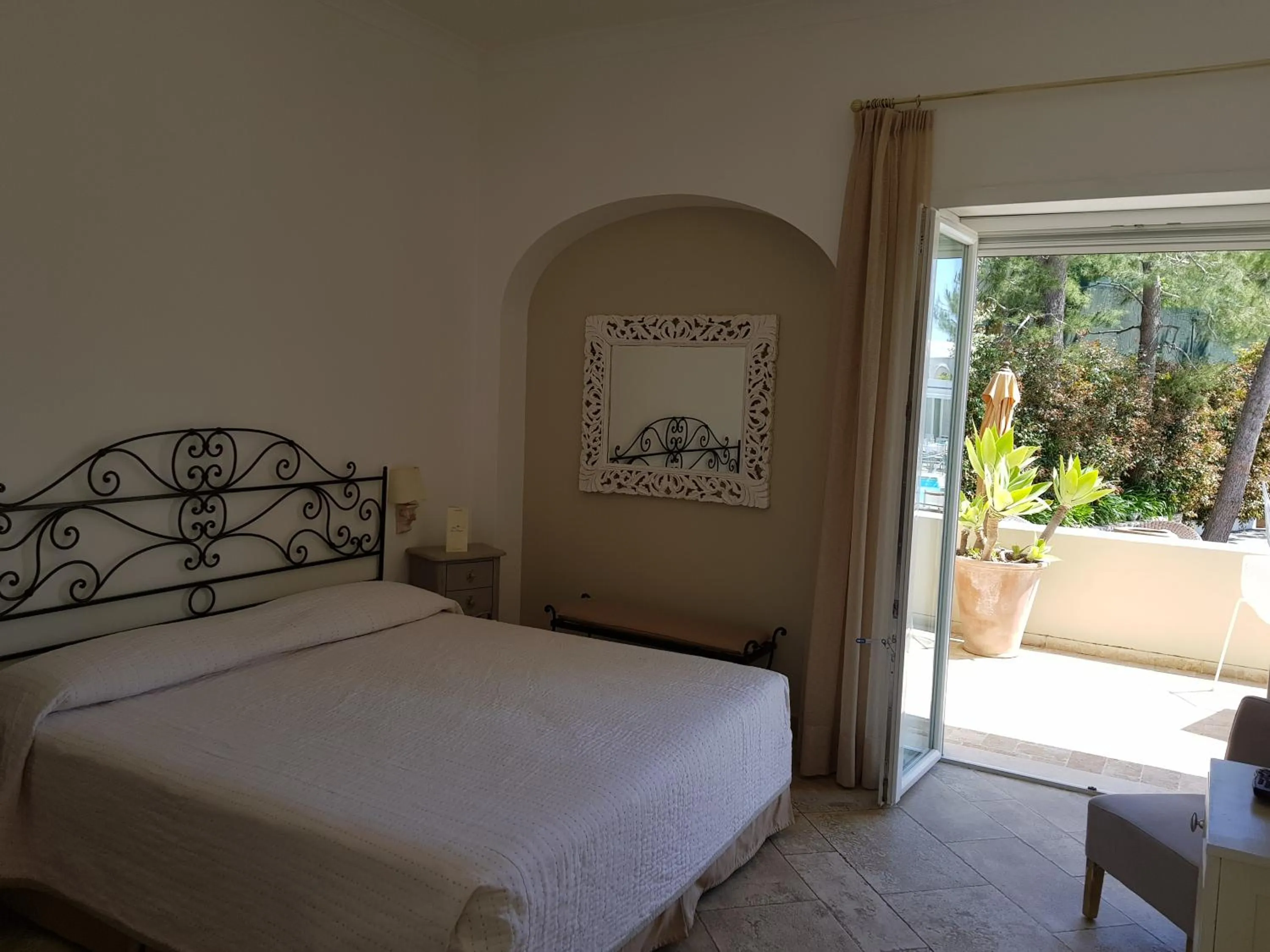 Bed in Hotel Orsa Maggiore