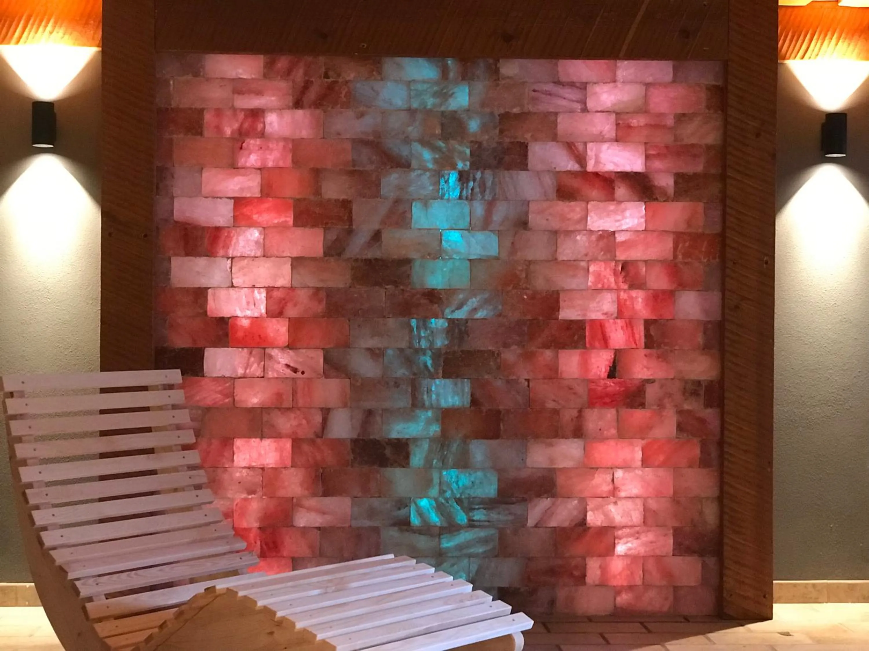 Spa and wellness centre/facilities in Sporthotel Europa Sul Lago