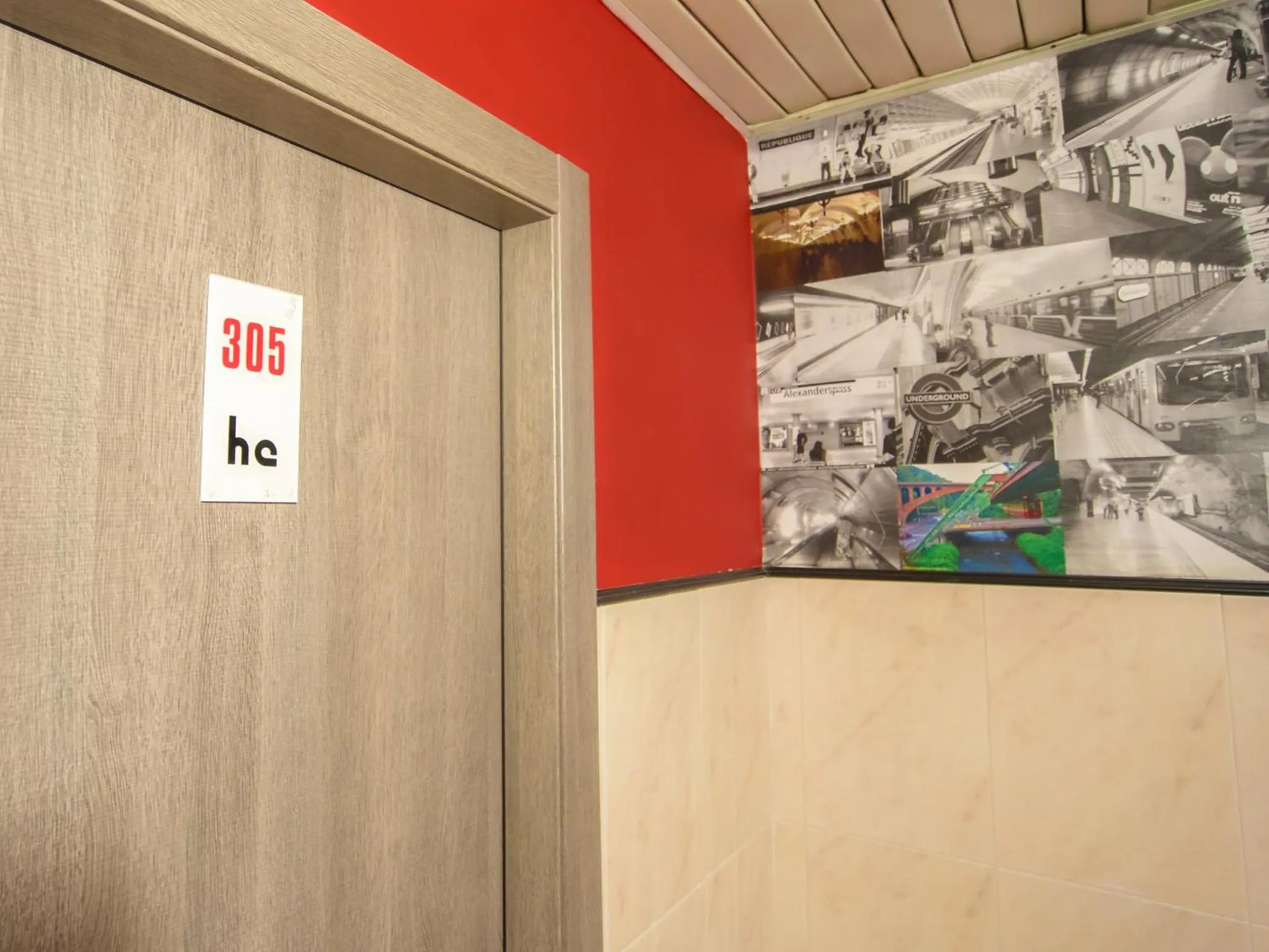 Decorative detail in Hotel Elba