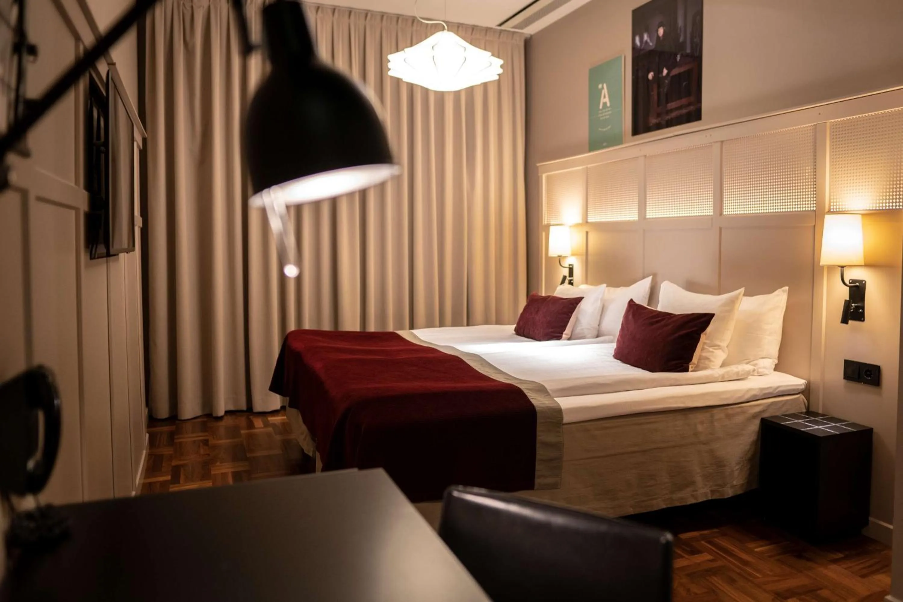 Bedroom, Bed in Scandic Grand Central