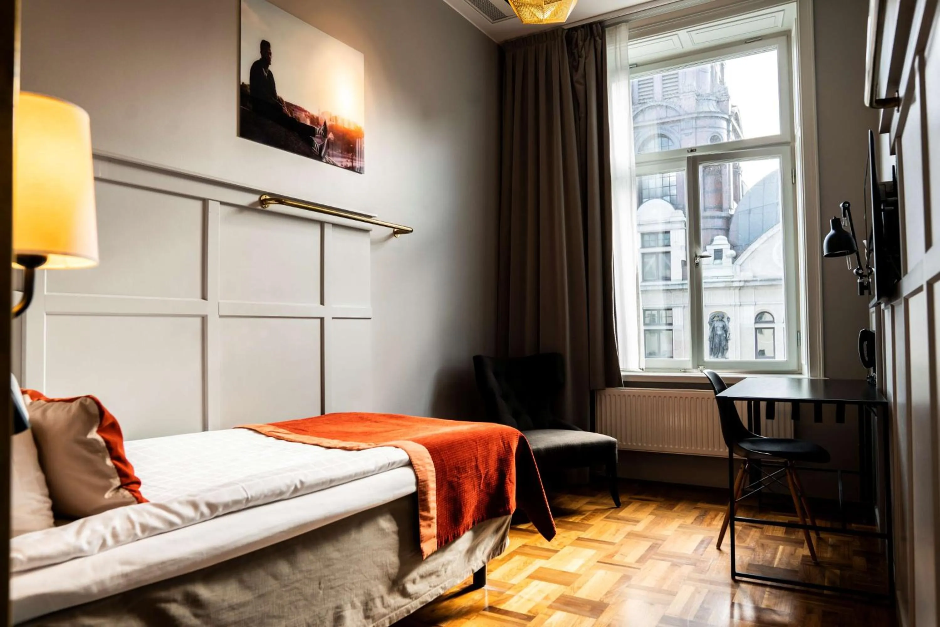 Bedroom, Bed in Scandic Grand Central