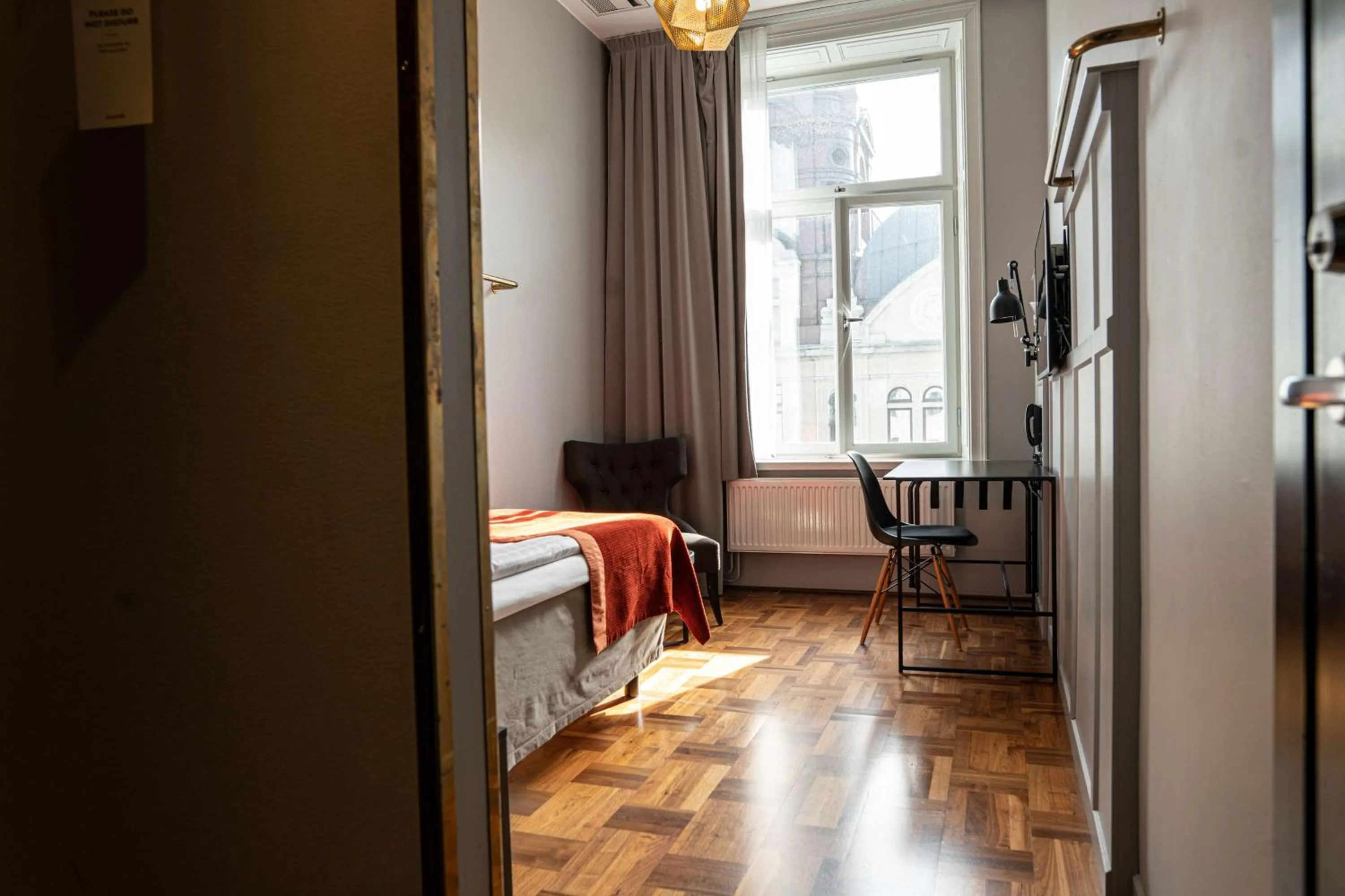 Bedroom, Bed in Scandic Grand Central