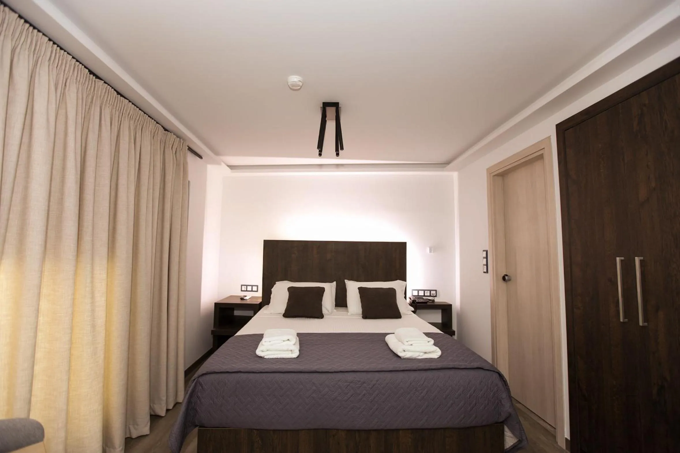 Bedroom, Bed in Medusa Apartments