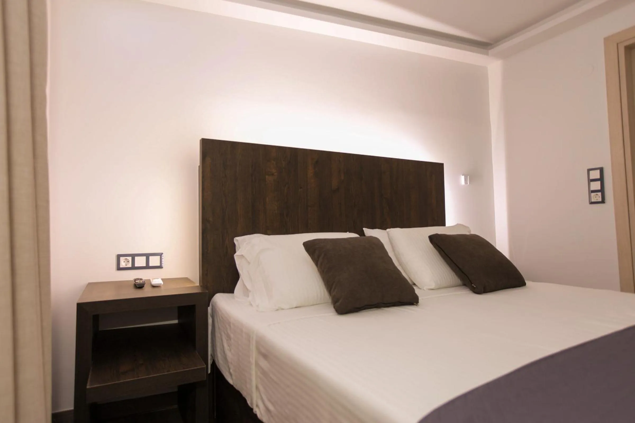 Bedroom, Bed in Medusa Apartments