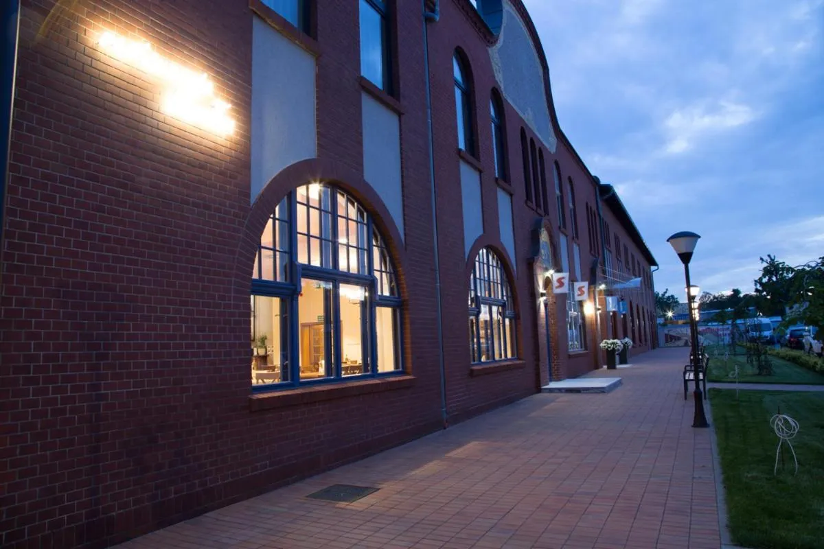 Property building in Glas-Hotel 4*