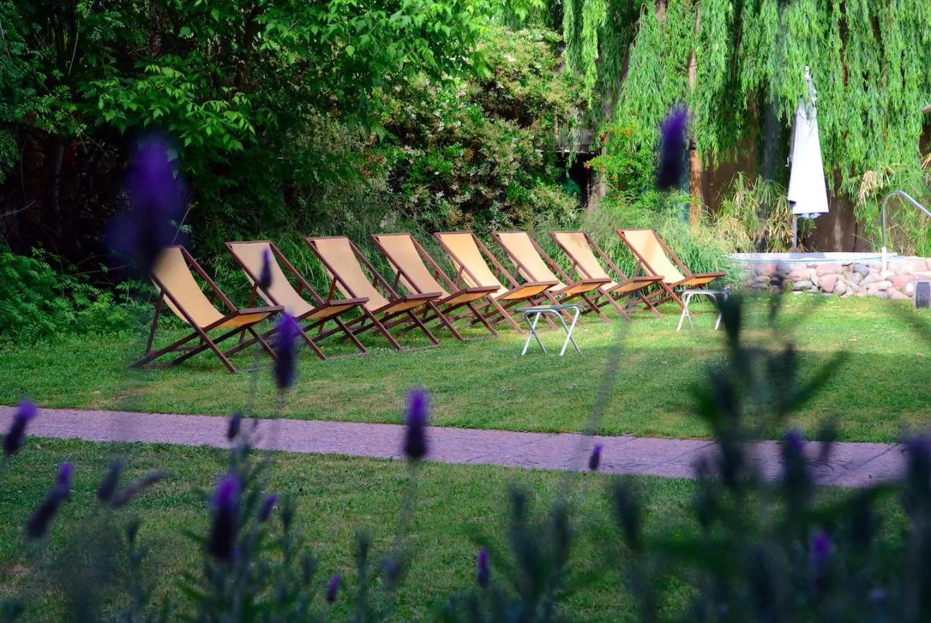 Garden in Apart Hotel Maue