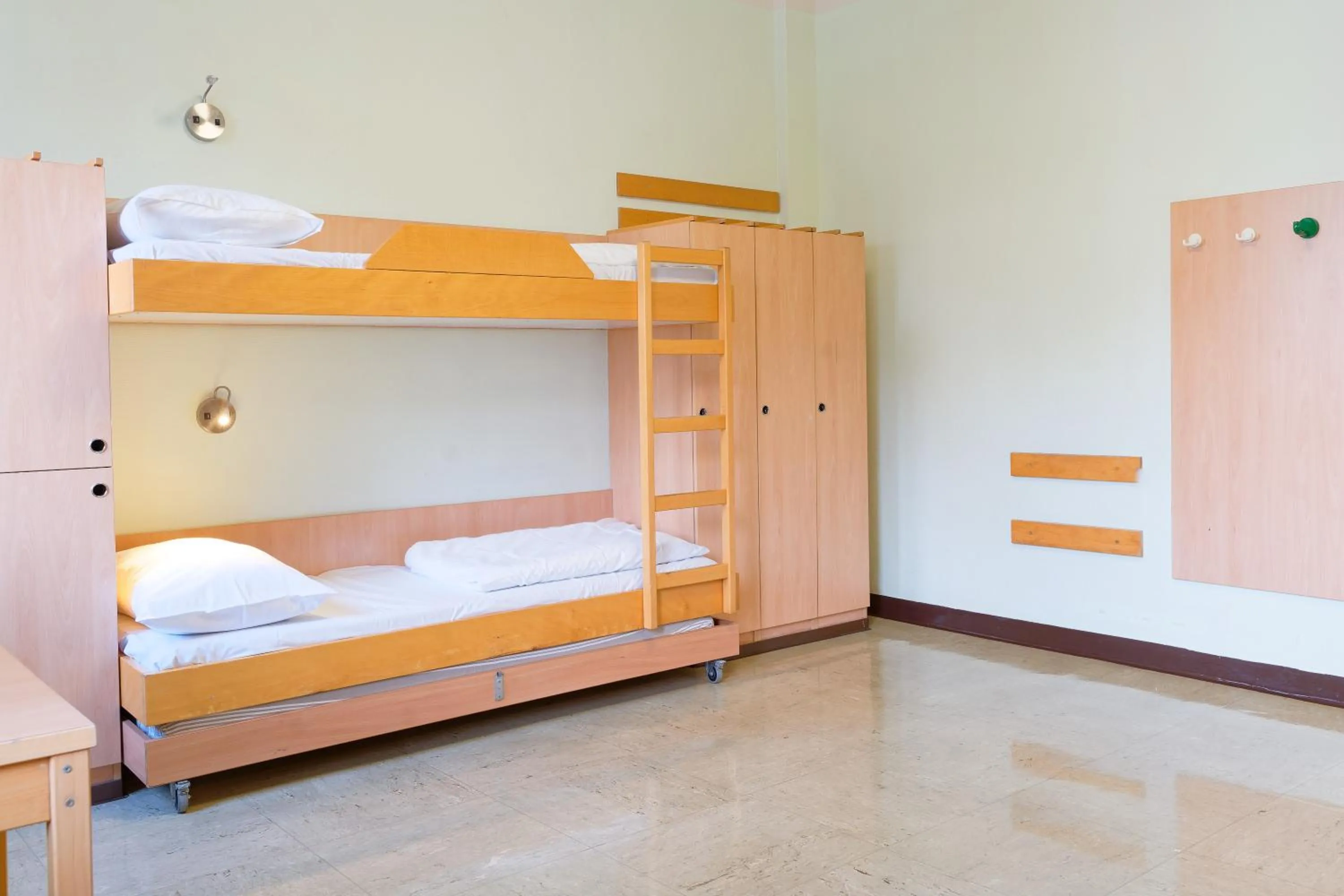 Bed in Jugendgästehaus Brigittenau &Brigittenau Youth Palace