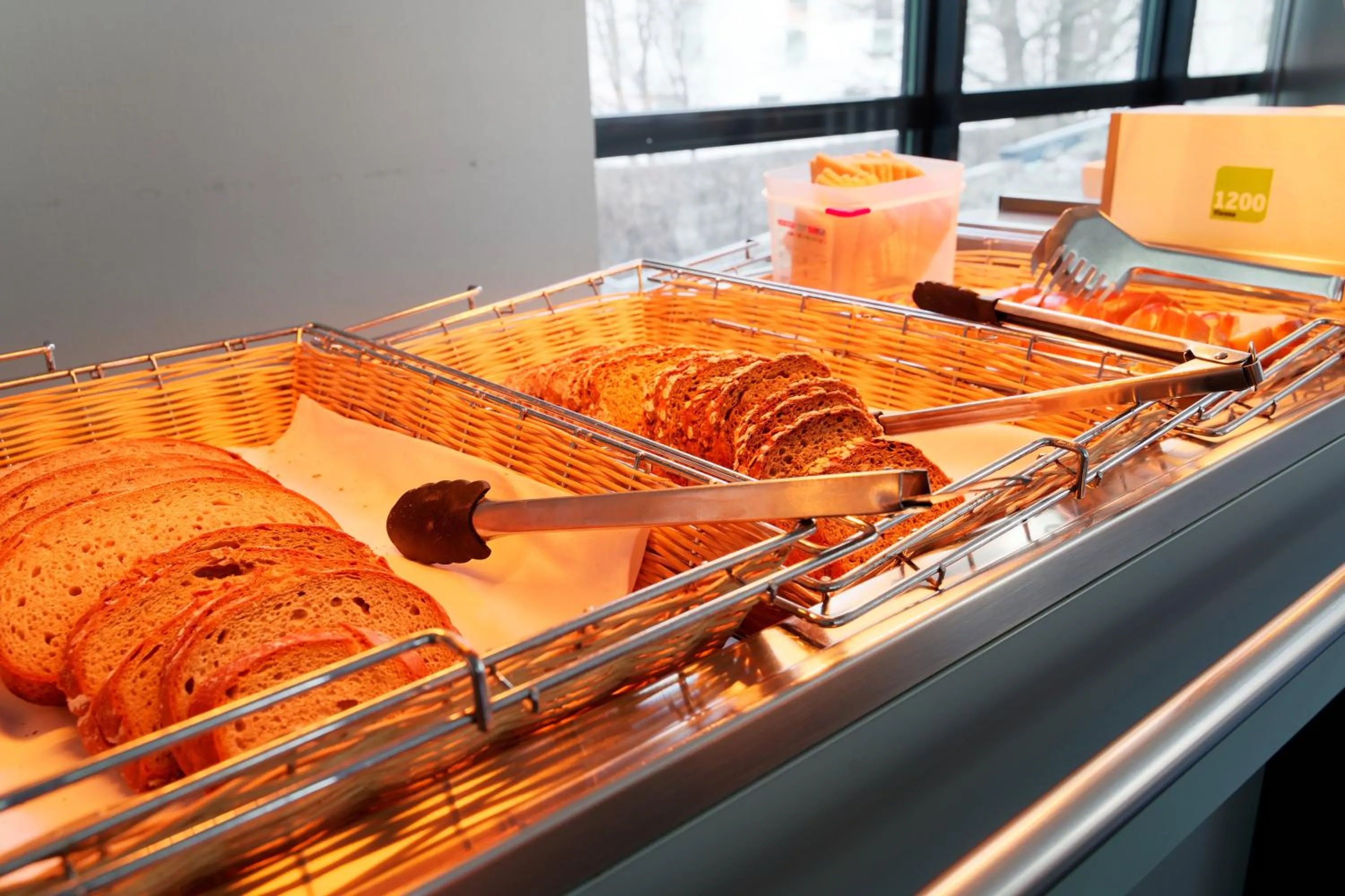 Buffet breakfast in Jugendgästehaus Brigittenau &Brigittenau Youth Palace