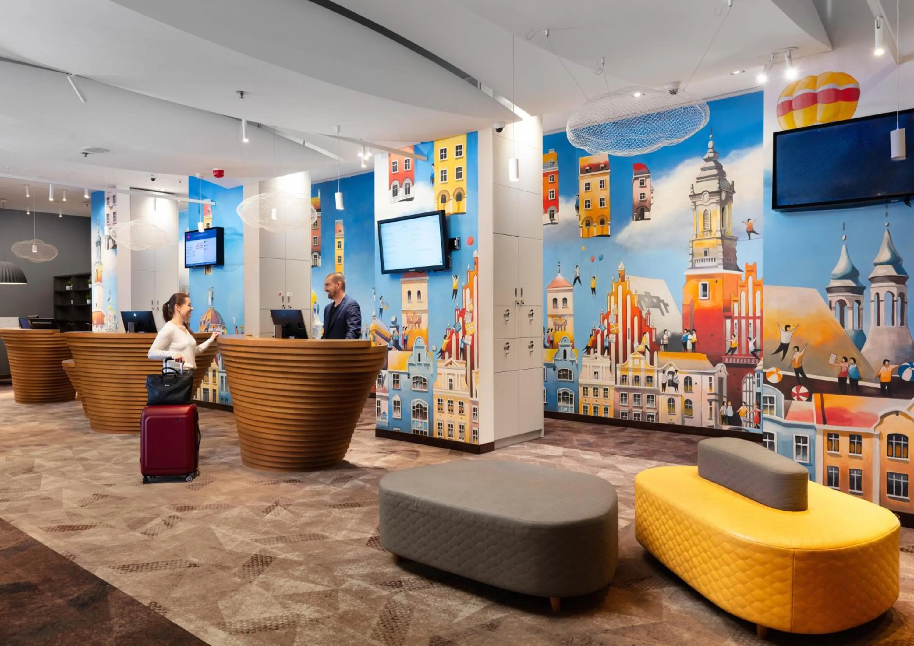 Lobby or reception in Ibis Poznan Centrum