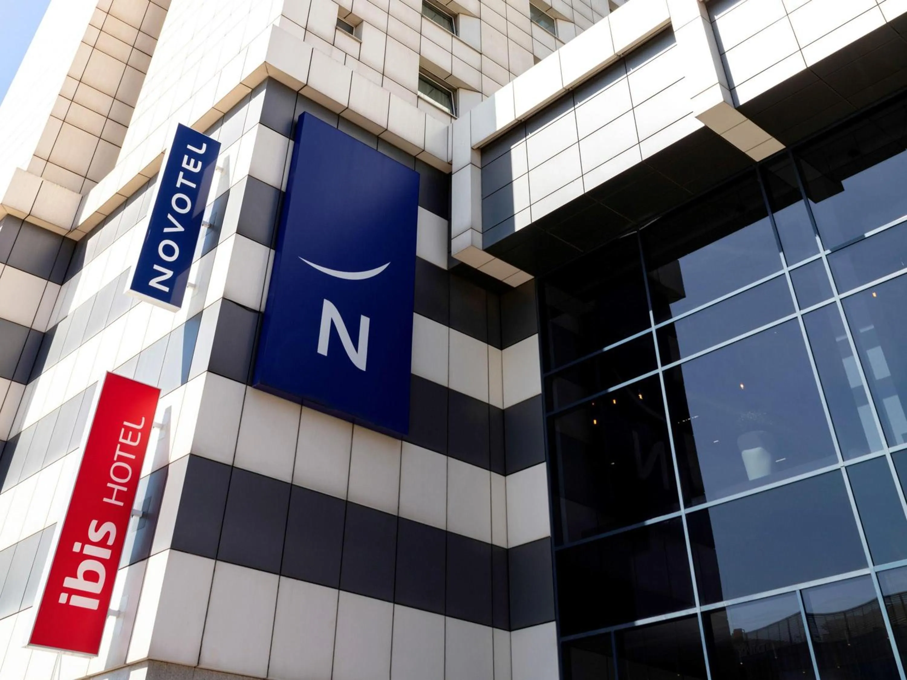 Property building in Ibis Poznan Centrum