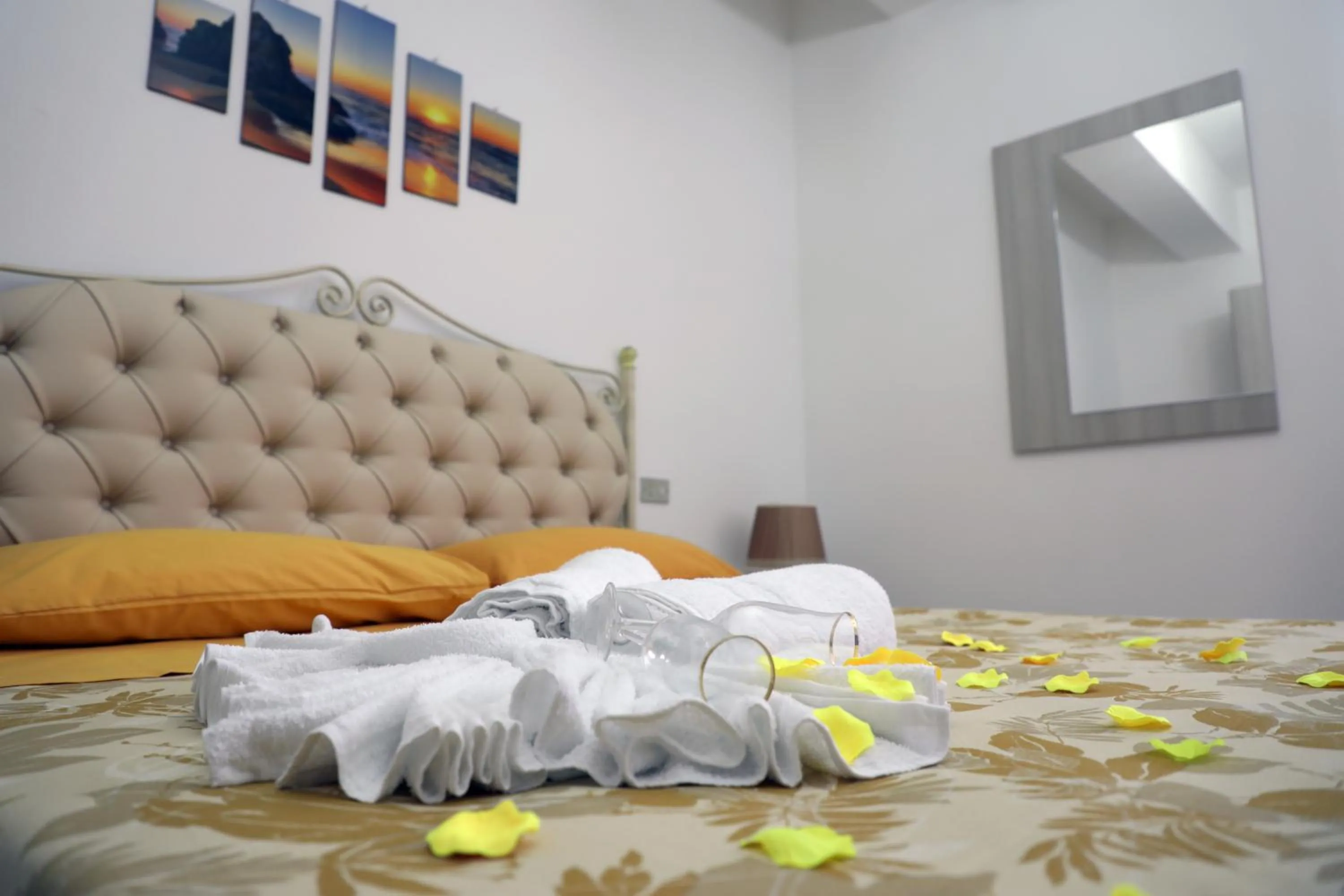 Bed in Affitta Camere Romy