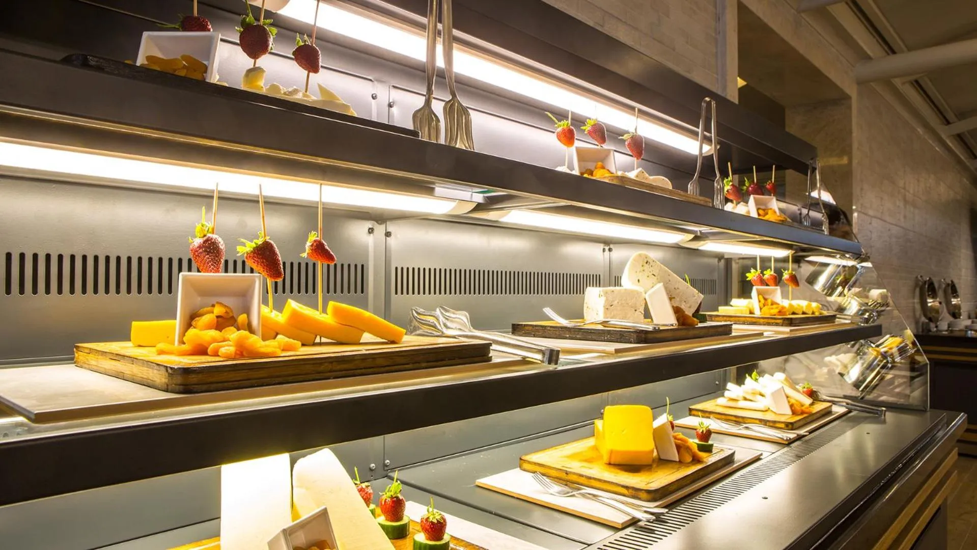 Buffet breakfast in Villa Sunflower Hotel - All Inclusive