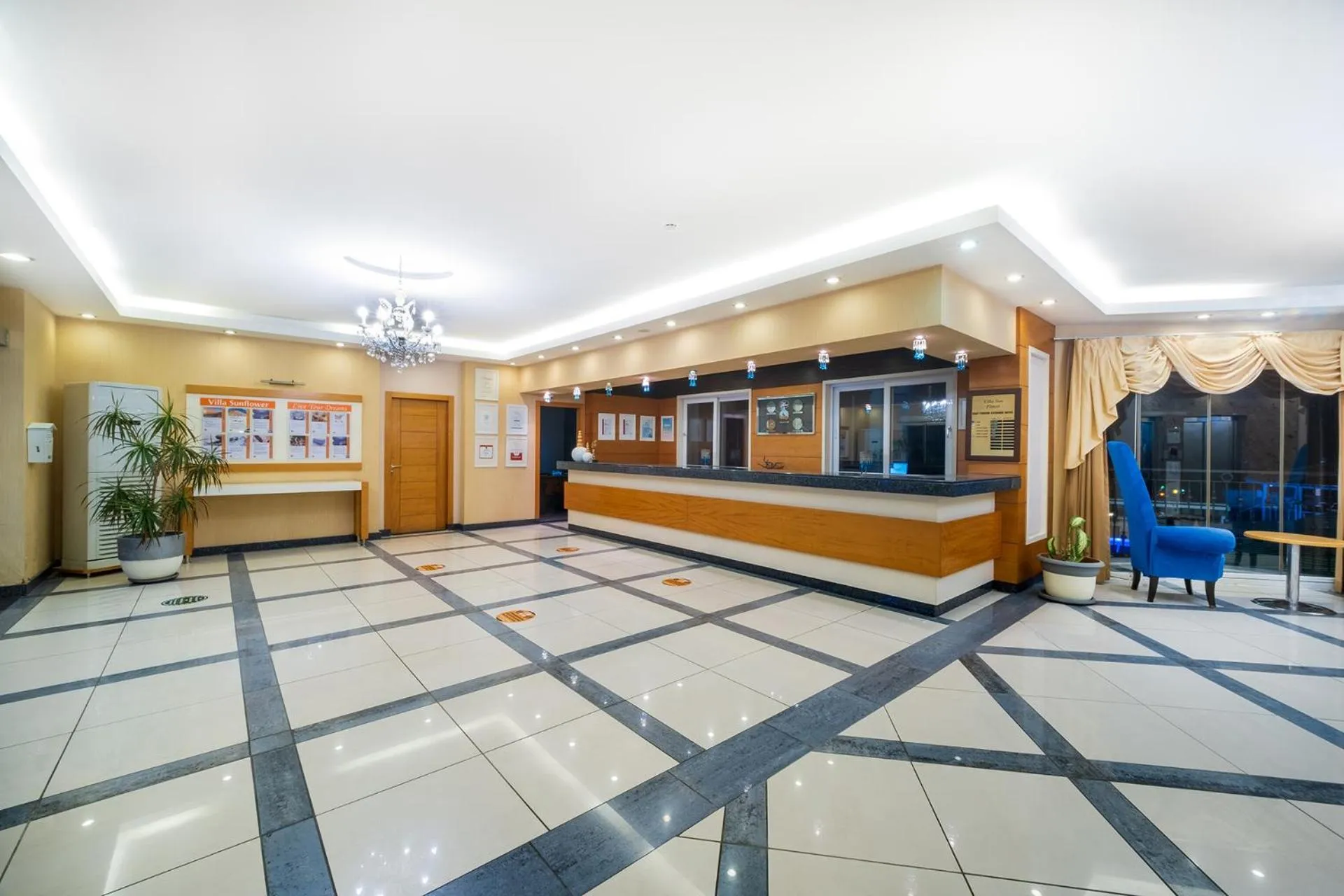Lobby or reception in Villa Sunflower Hotel - All Inclusive