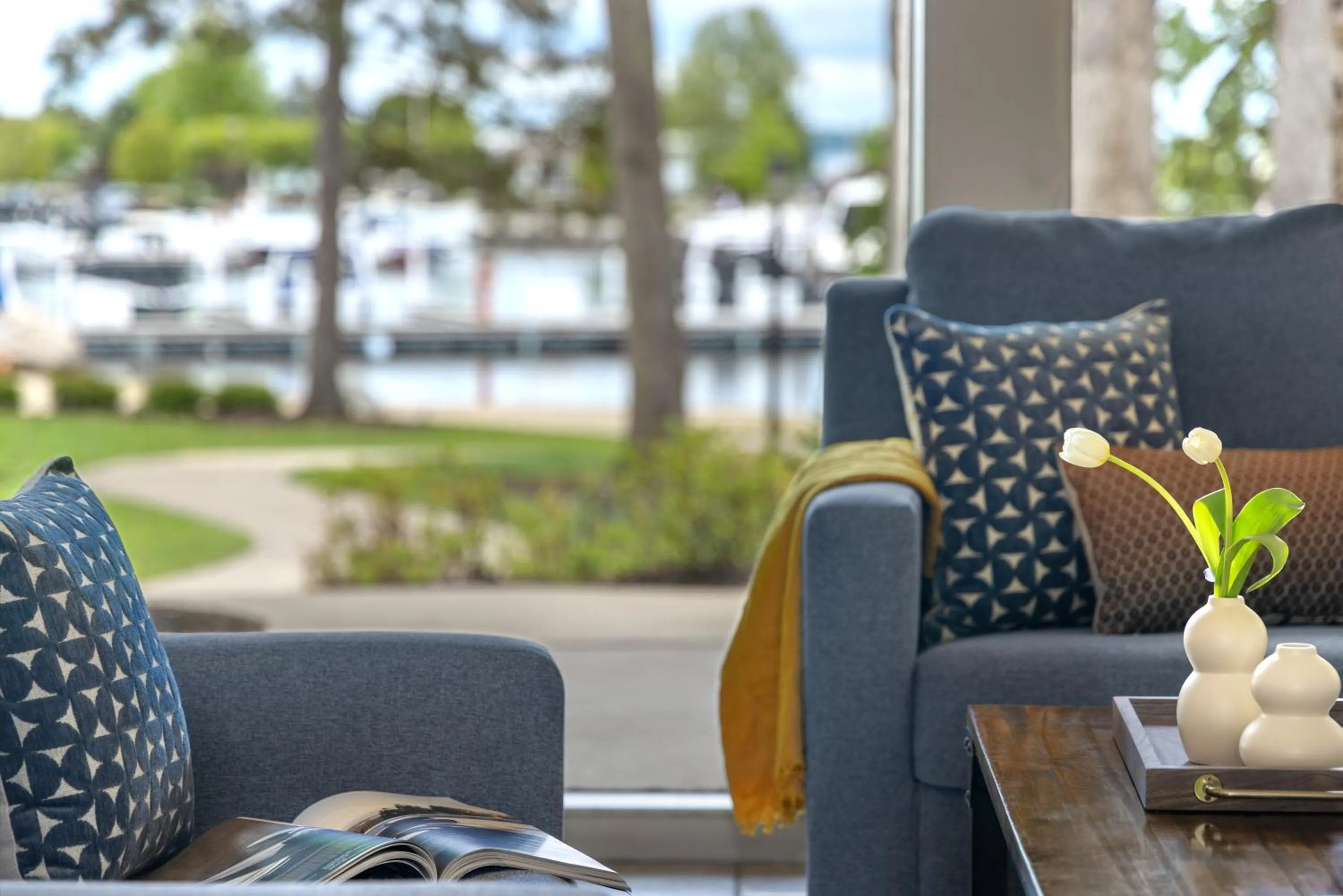 Seating area in The Abbey Resort