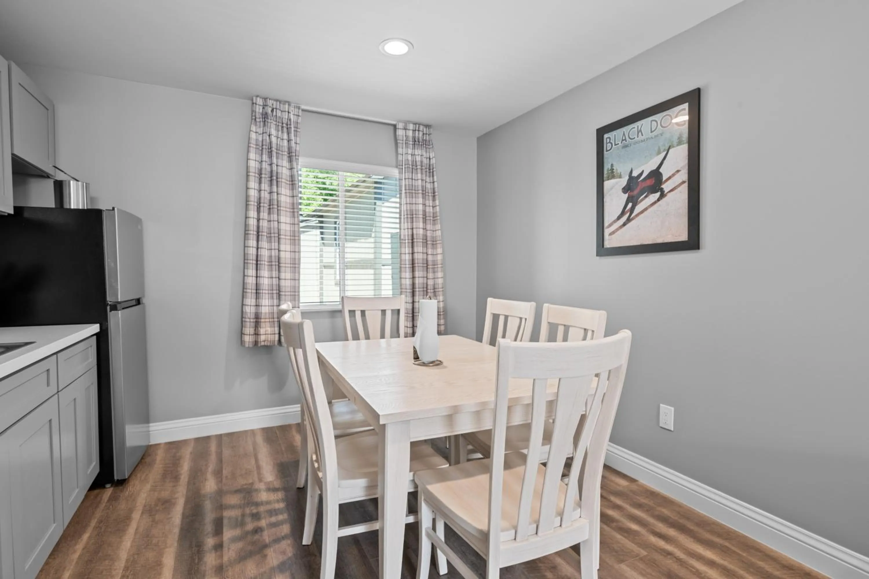Dining area in Big Bear Frontier