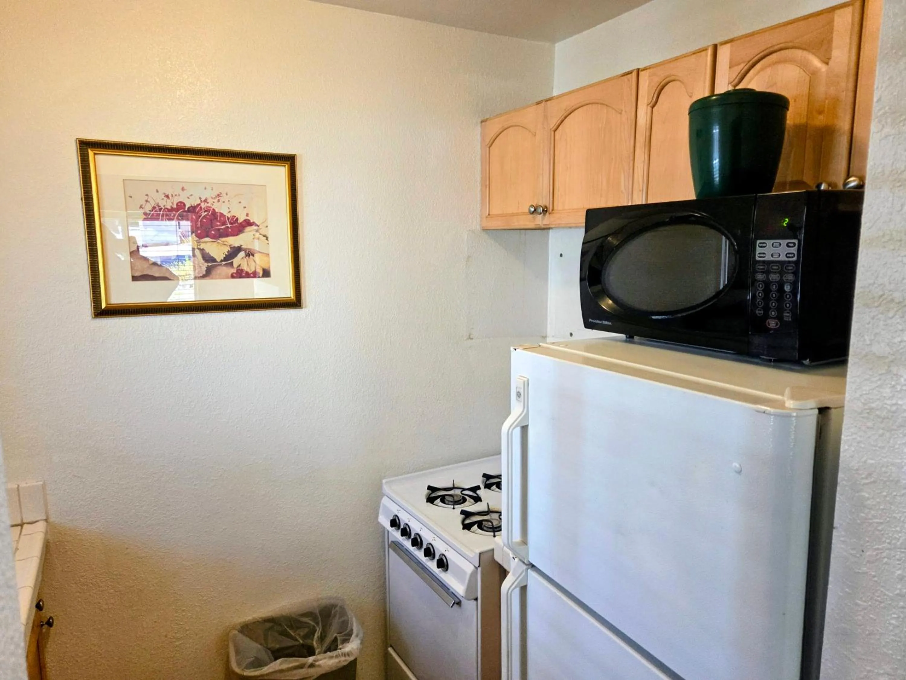 kitchen in Big Bear Frontier