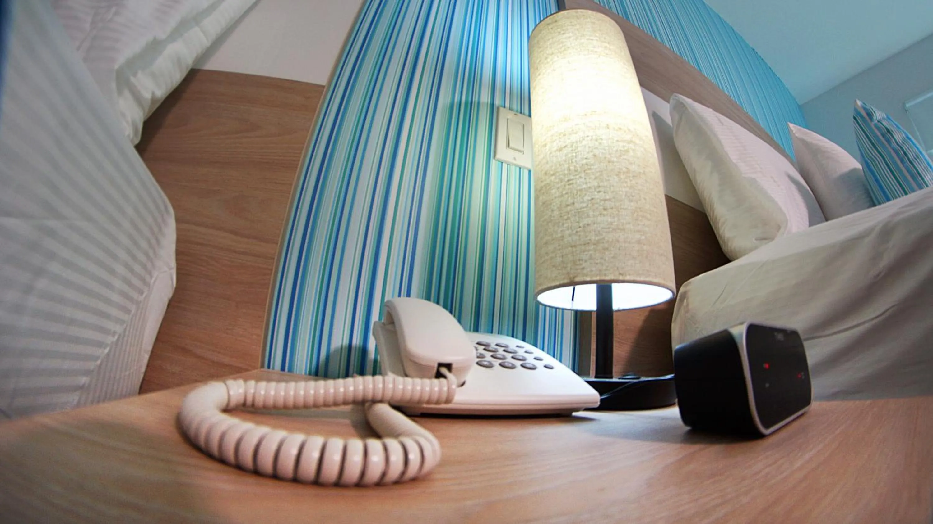 Bedroom, Bed in Aqualina Inn