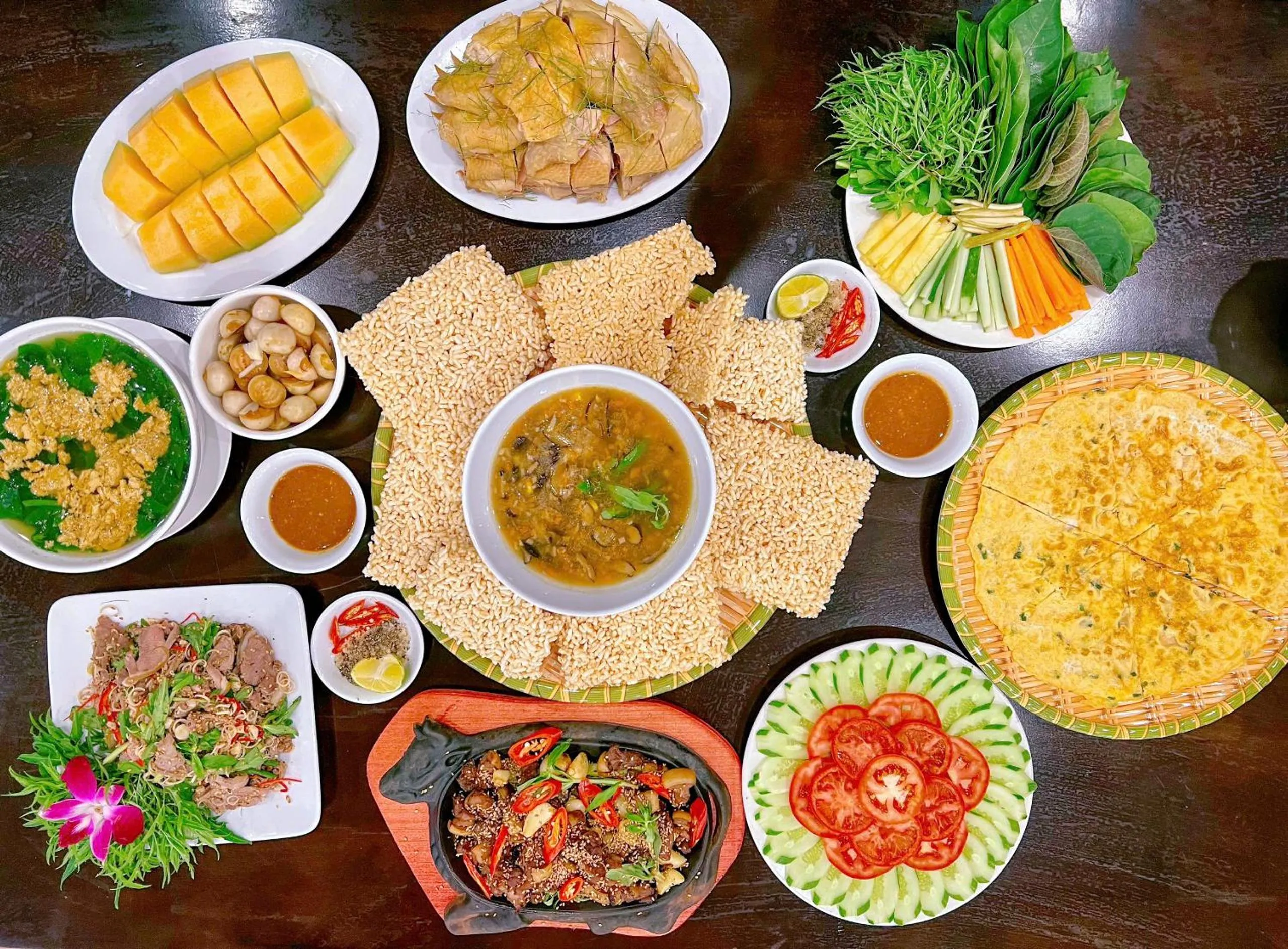 Food and drinks in For You Ninh Bình Boutique