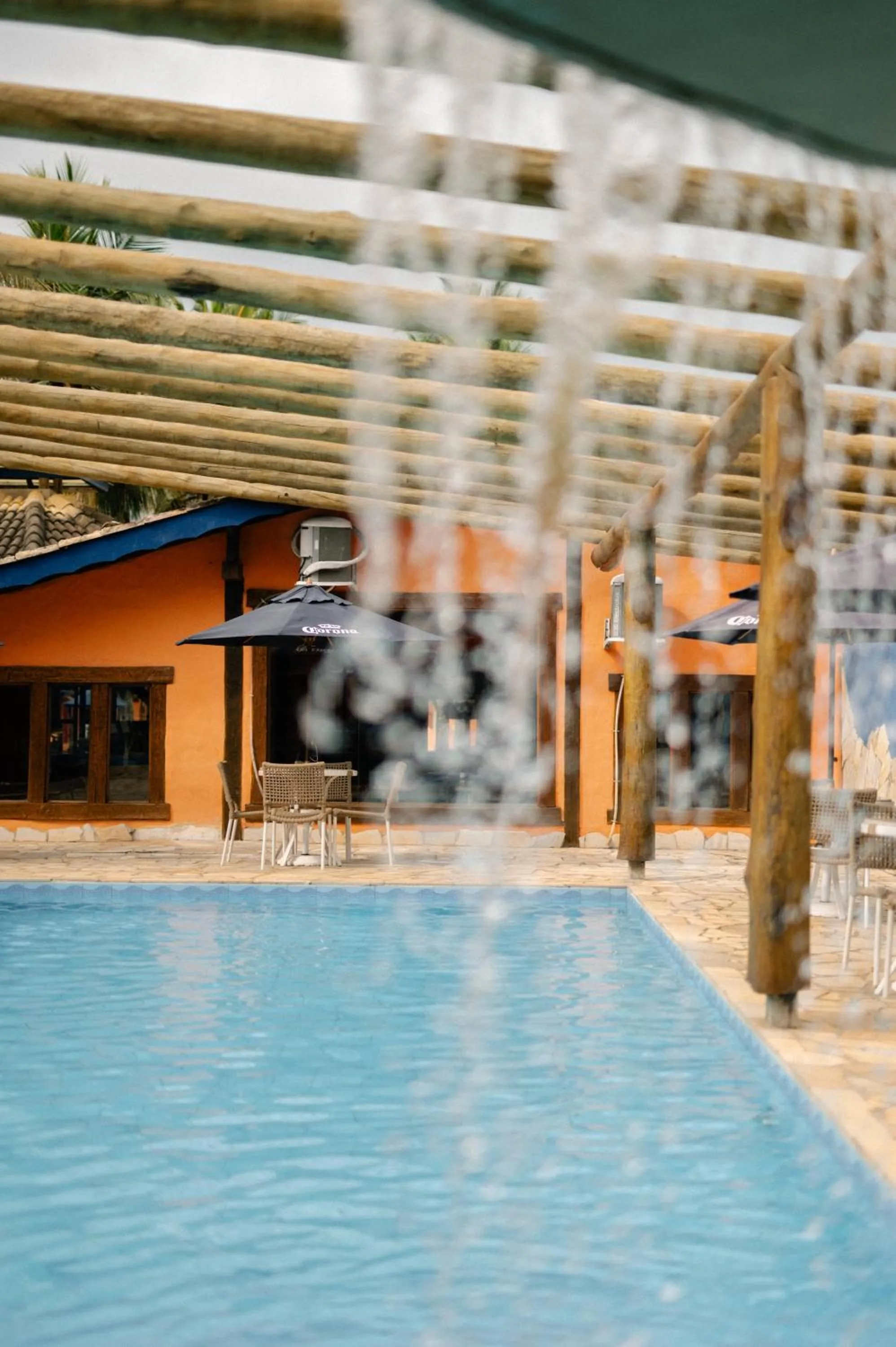 Swimming pool in Pousada Tambayba