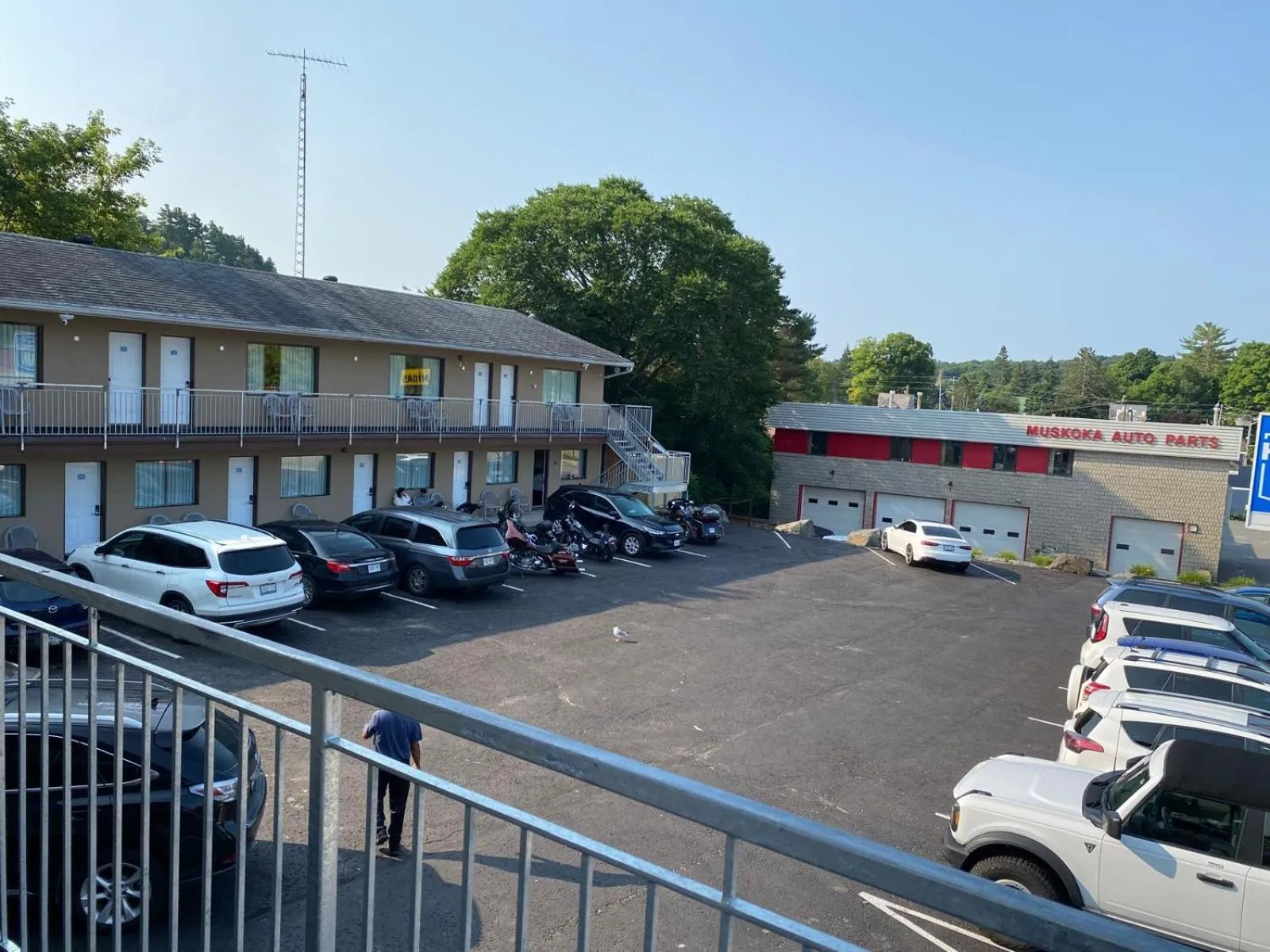 Parking in Huntsville Inn