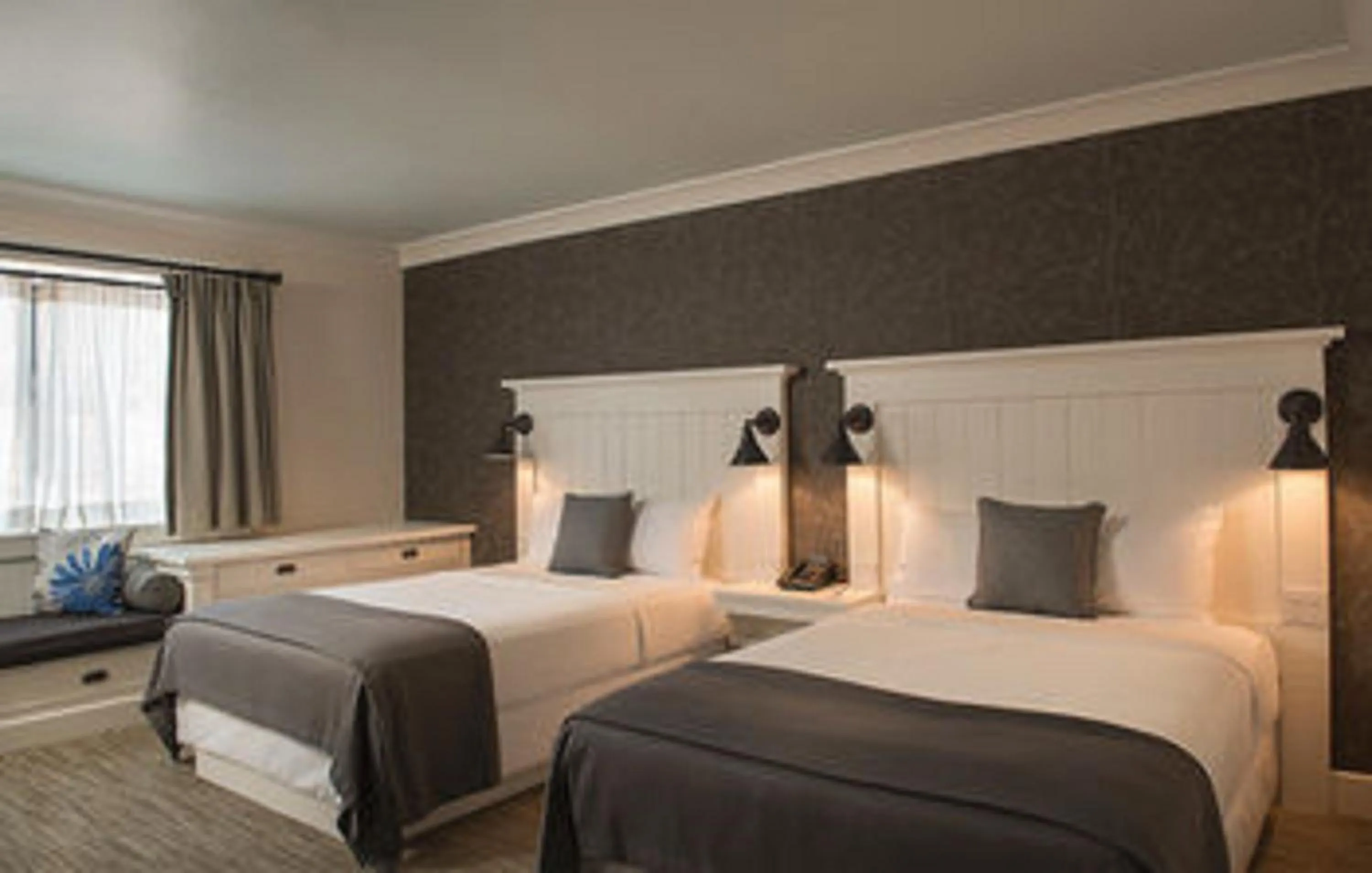 Bedroom in Village Hotel on Biltmore Estate