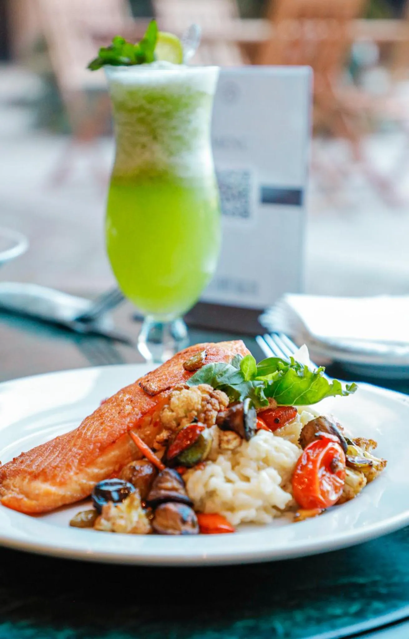 Restaurant/places to eat in Sheraton Pilar Hotel & Convention Center