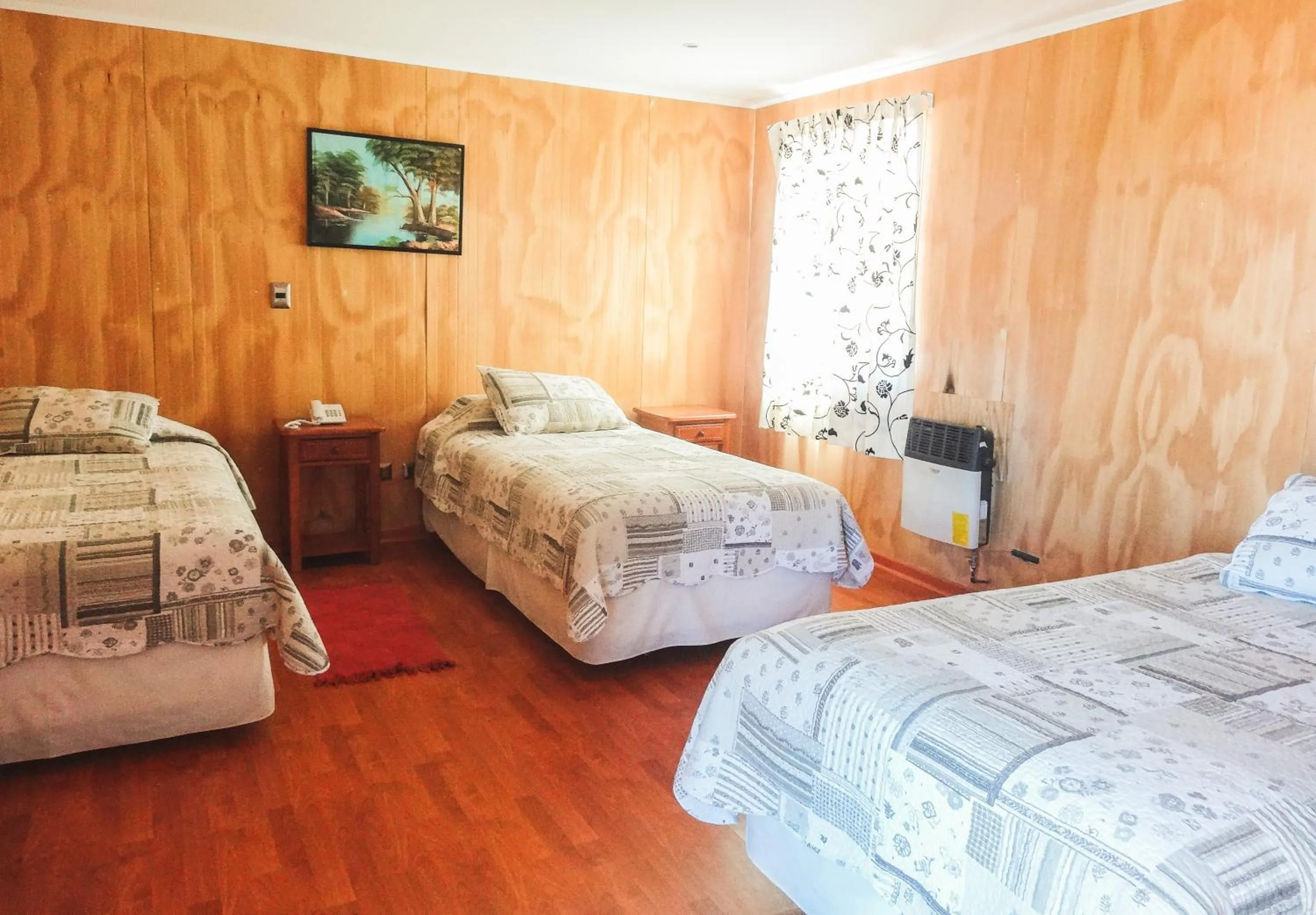 Bedroom, Bed in Hotel Iorana Tolache