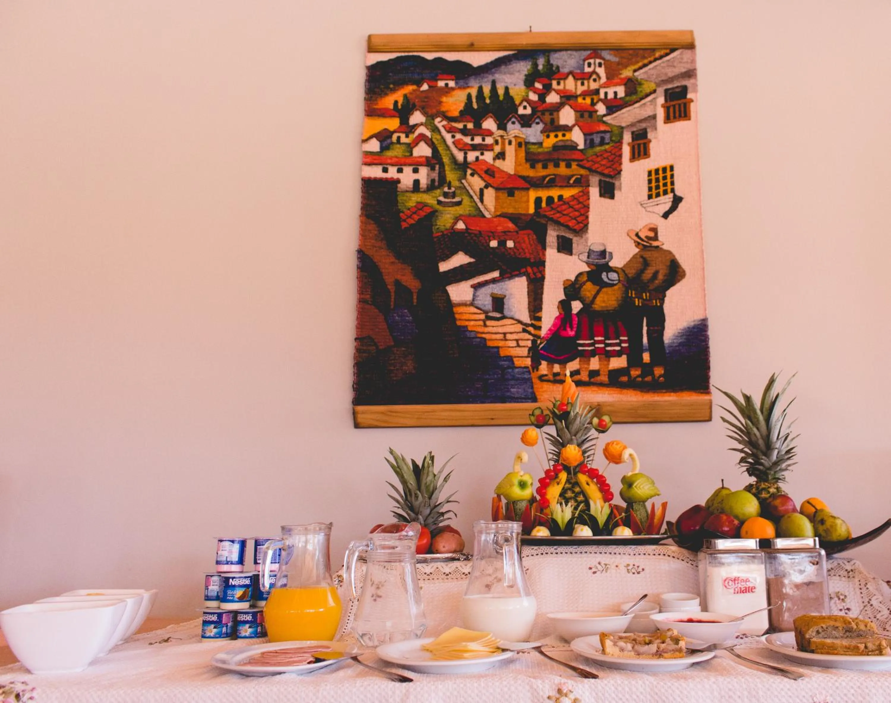 Restaurant/places to eat in Hotel Iorana Tolache