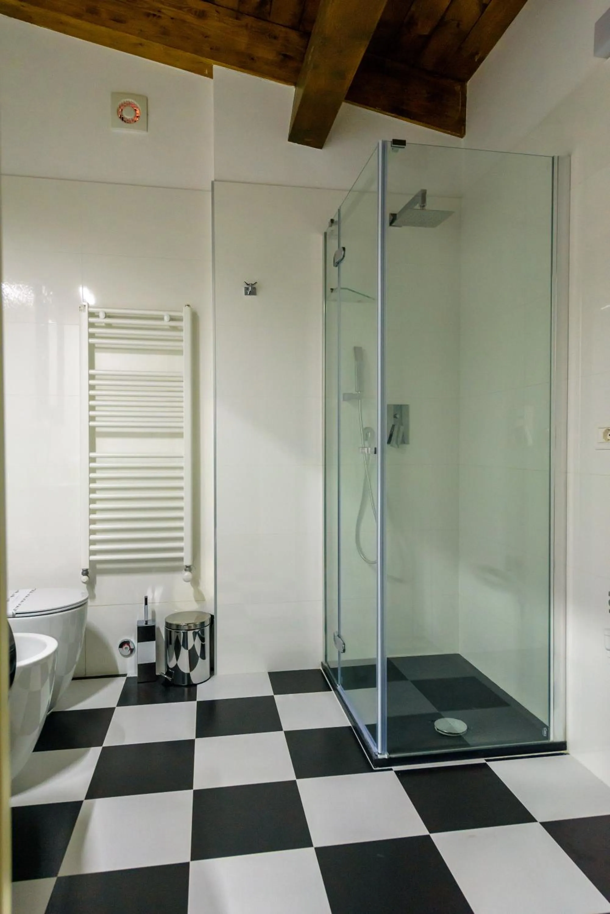 Shower in Marie Claire Apartments & Spa