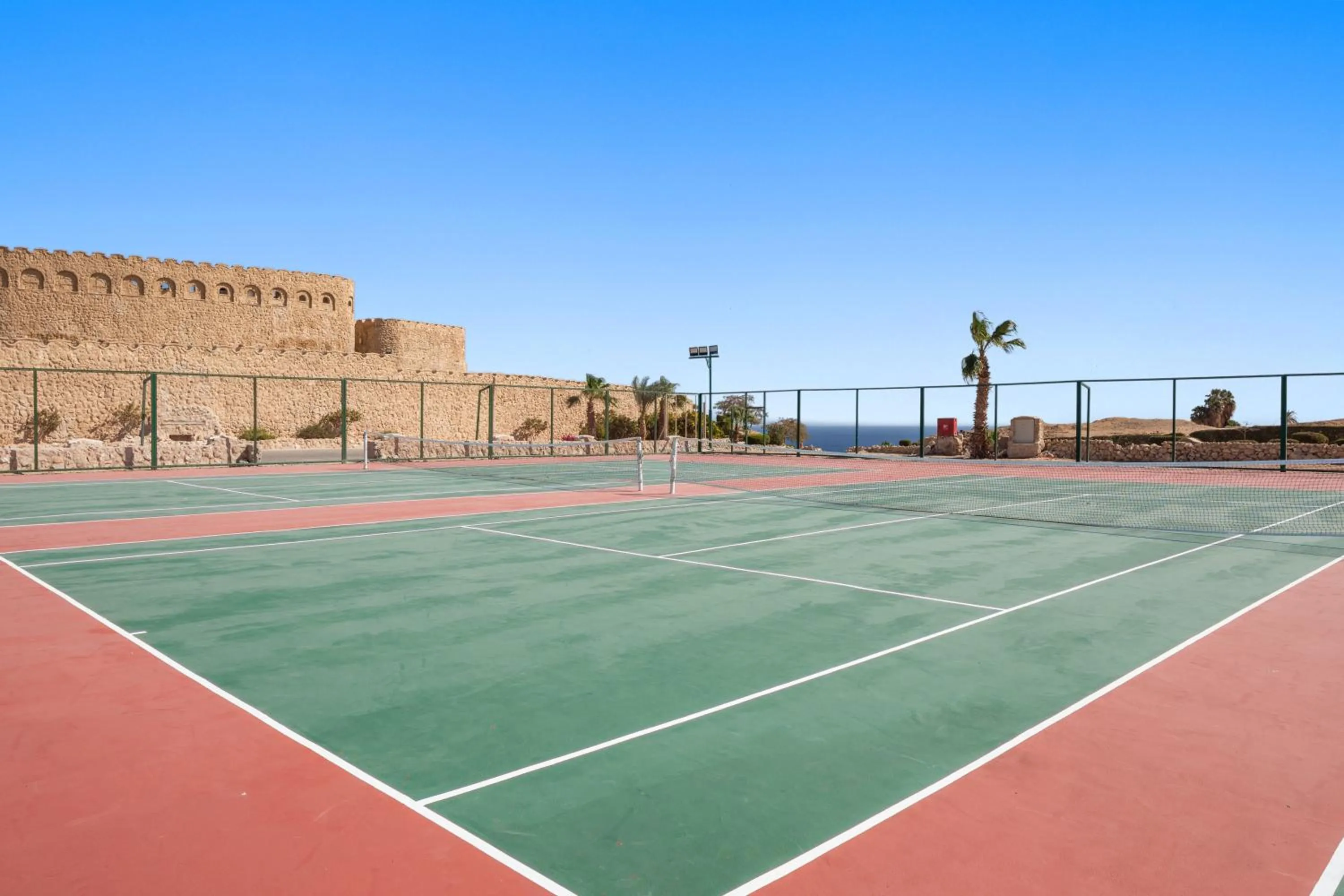 Tennis court in Pickalbatros Citadel Resort Sahl Hasheesh