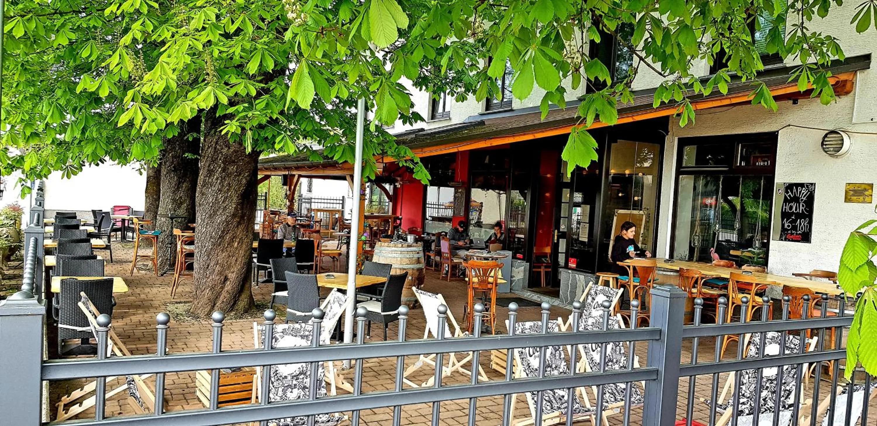 Property building in Guest House Park Žibert