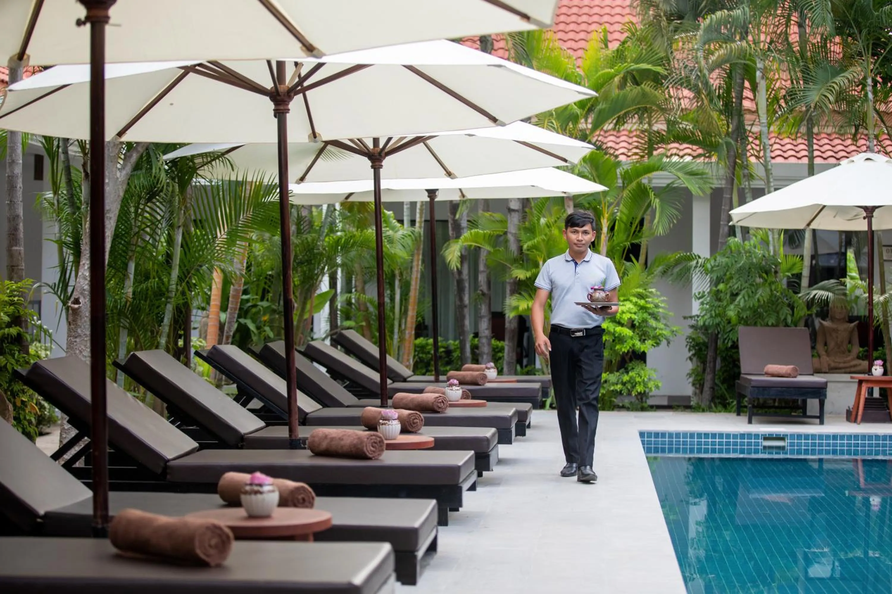 Pool view in The Oasis Harbor