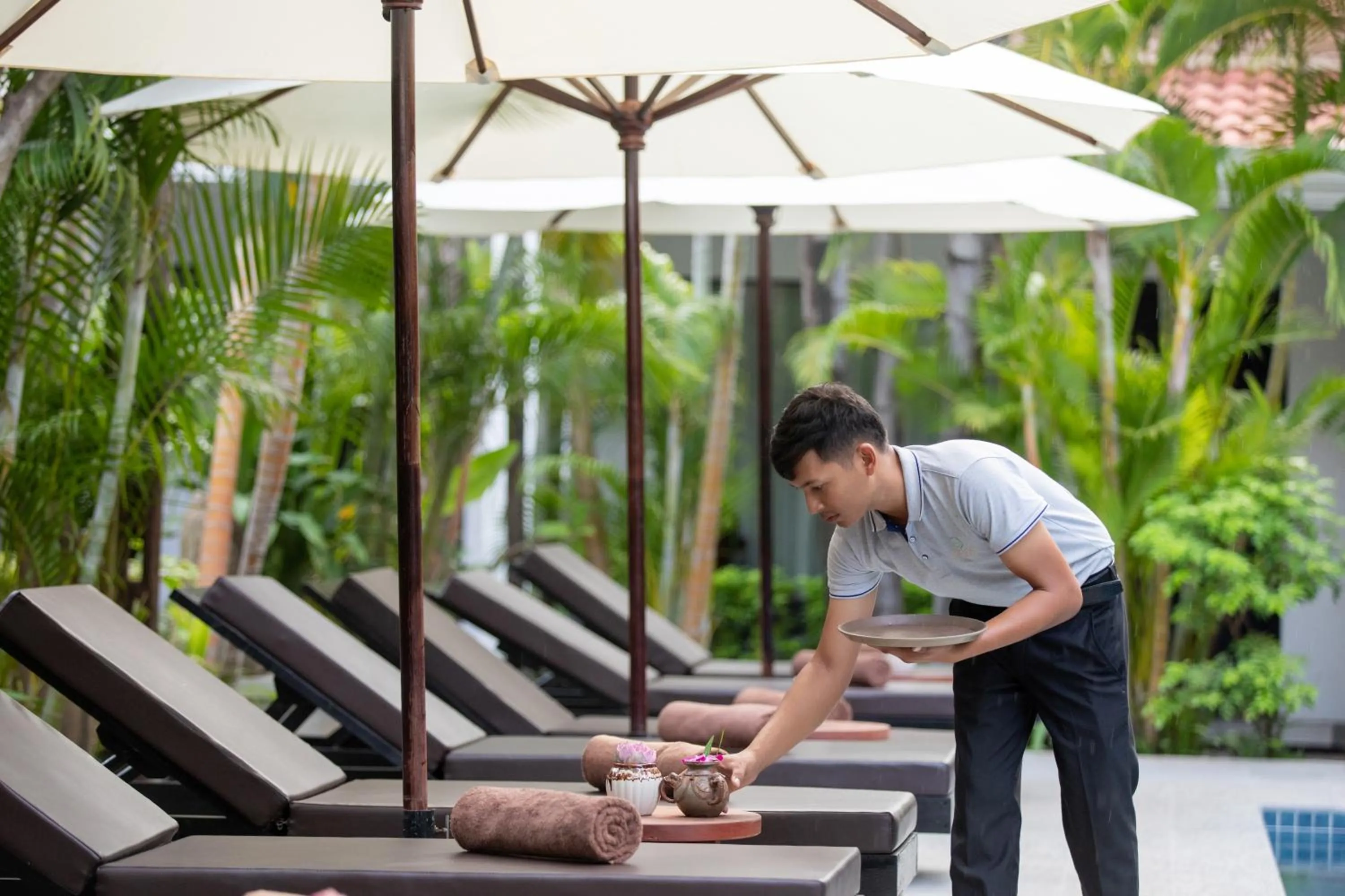 Pool view in The Oasis Harbor