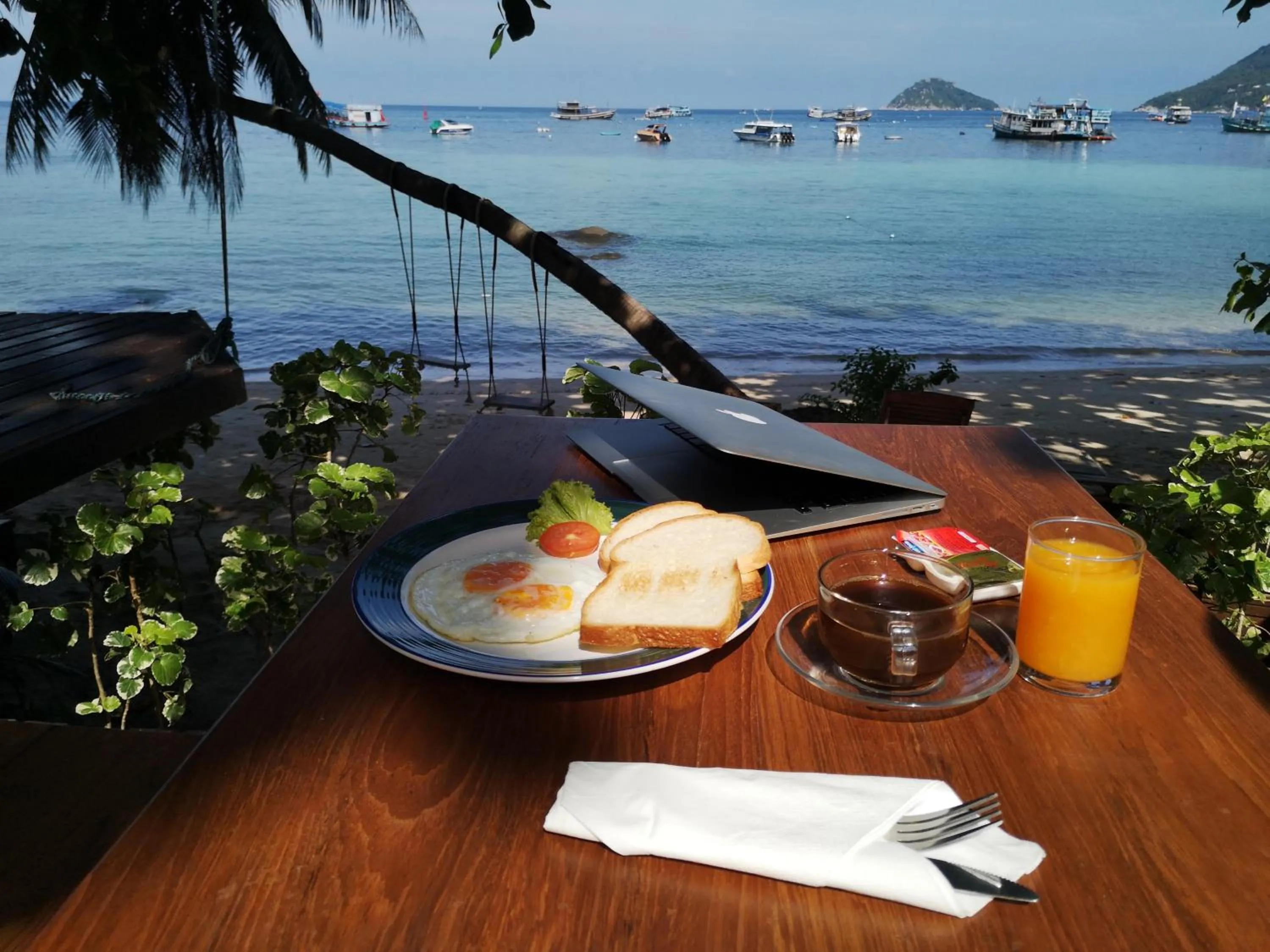 Breakfast in Koh Tao Royal Resort