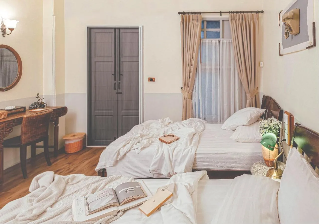 Bed in Yesterday Hotel