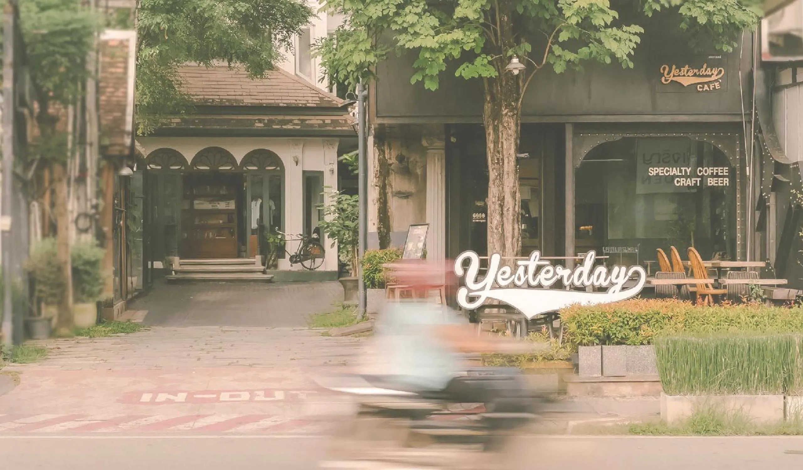 Facade/entrance in Yesterday Hotel