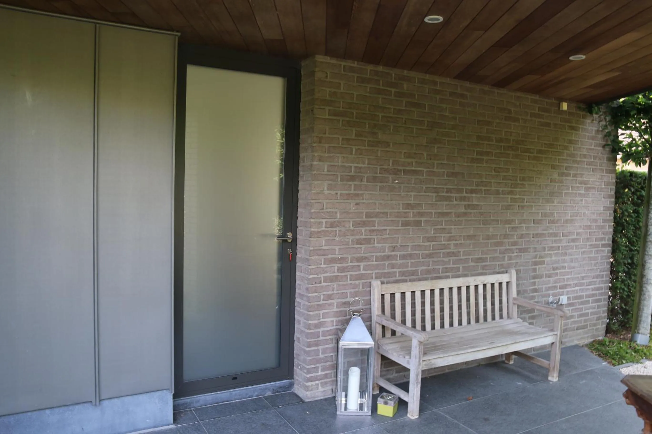 Day in La Chambre d'Amis