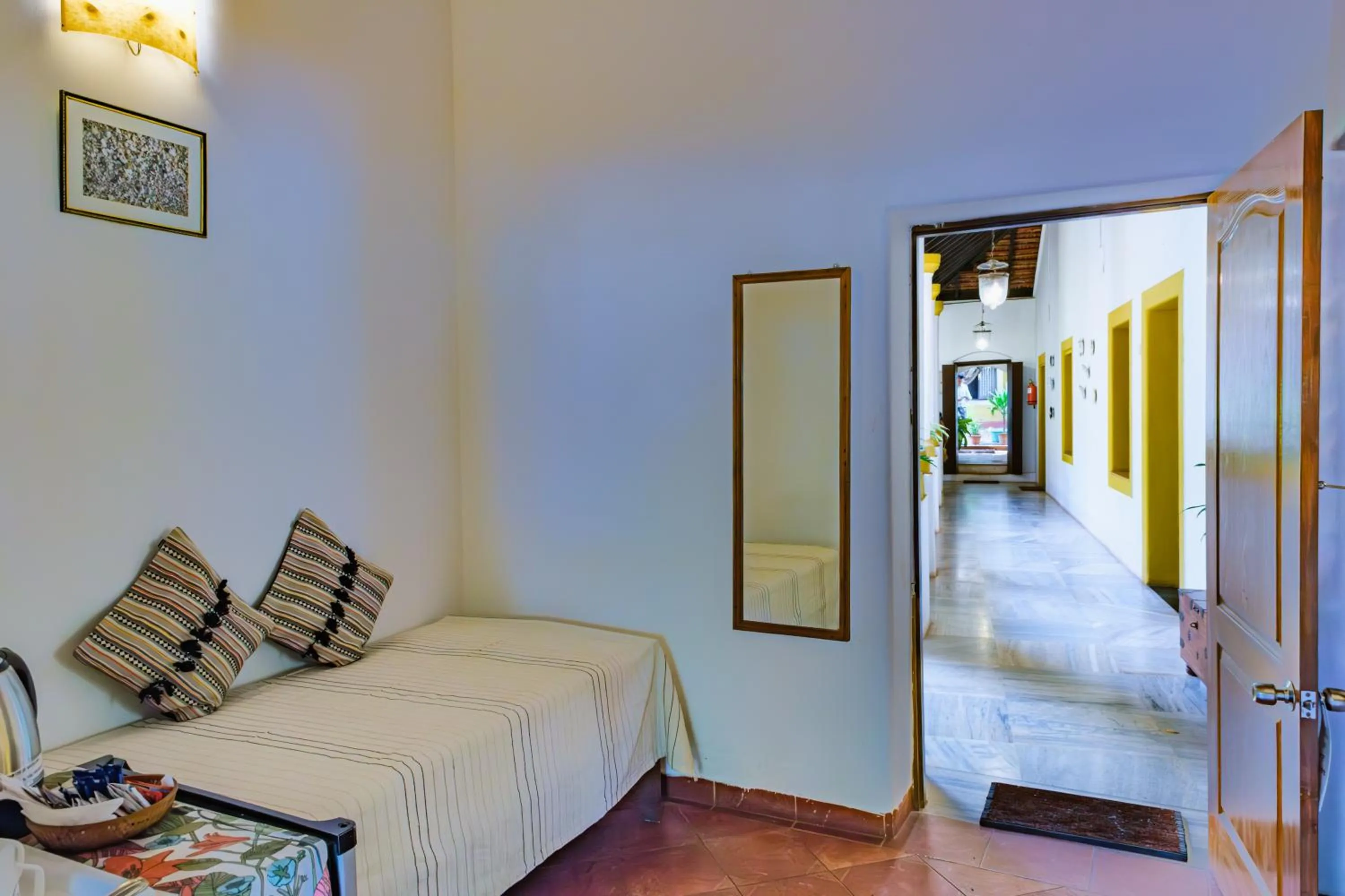 Photo of the whole room in Granpa's Inn Hotel Bougainvillea