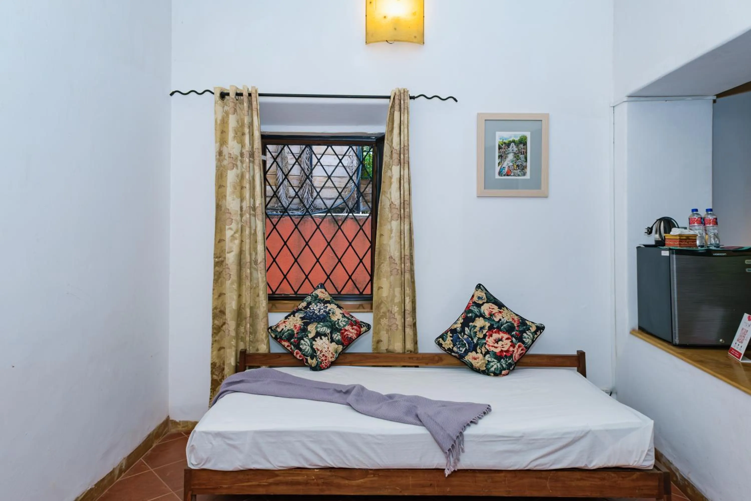 Bedroom, Bed in Granpa's Inn Hotel Bougainvillea