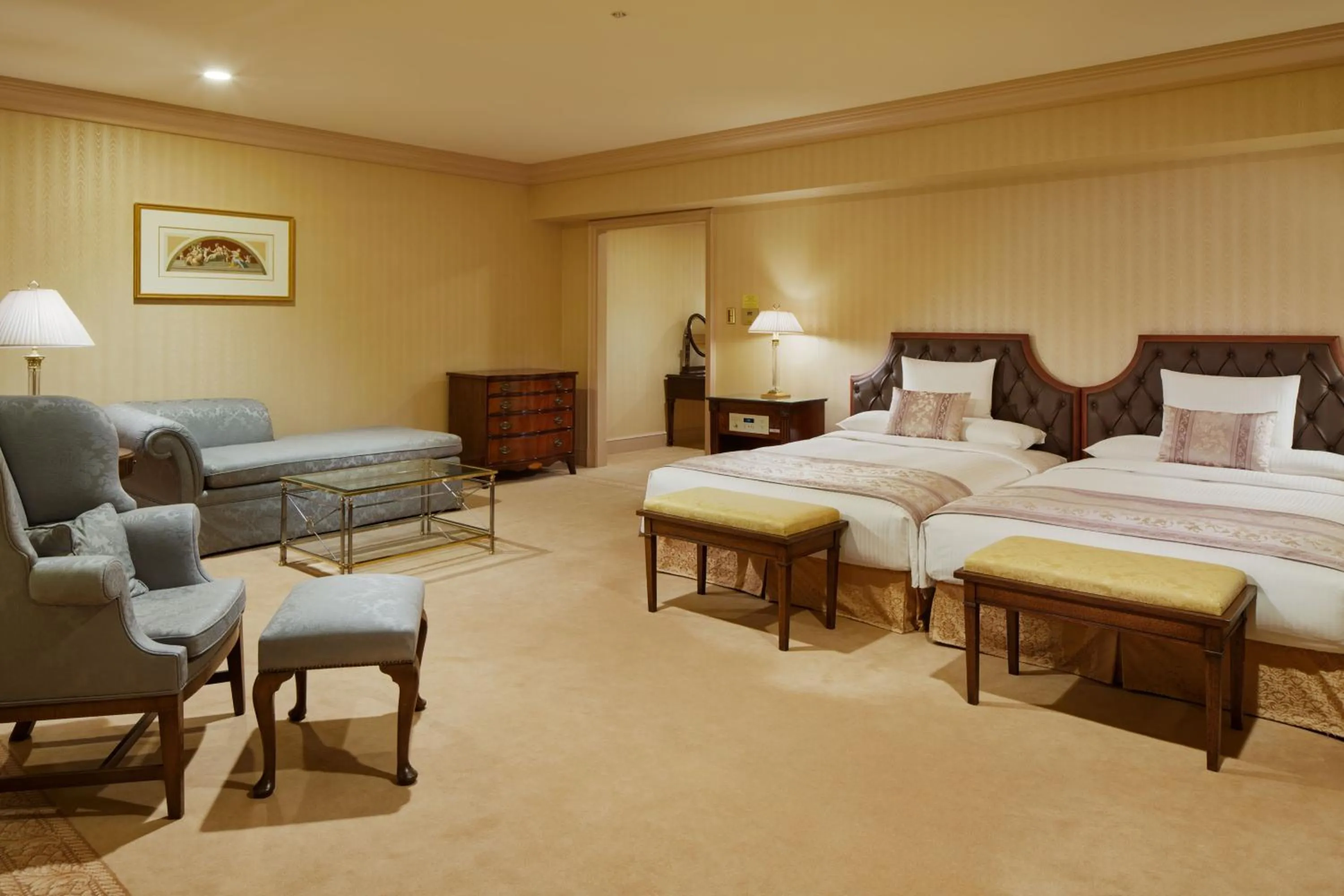 Photo of the whole room, Bed in RIHGA Royal Hotel Osaka, Vignette Collection by IHG