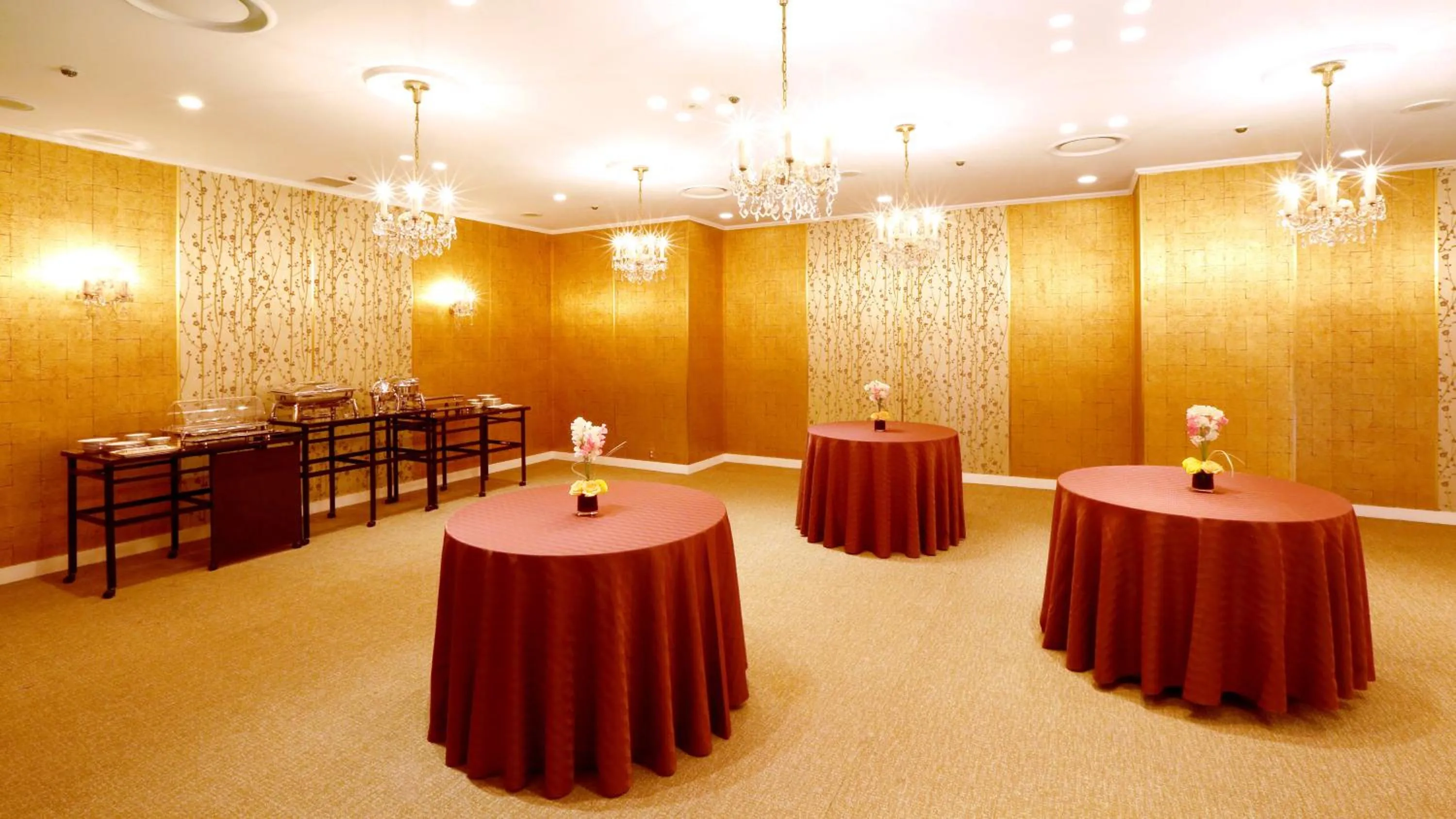 Meeting/conference room in RIHGA Royal Hotel Osaka, Vignette Collection by IHG